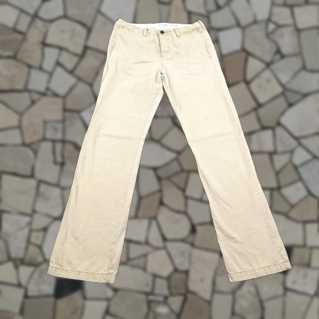 Abercrombie & Fitch Abercrombie & Fitch Pants Mens 32x34 Khaki Beige Tan Chino Button Fly Twill Casual Workwear Size US 32 / EU 48 - 1 Thumbnail