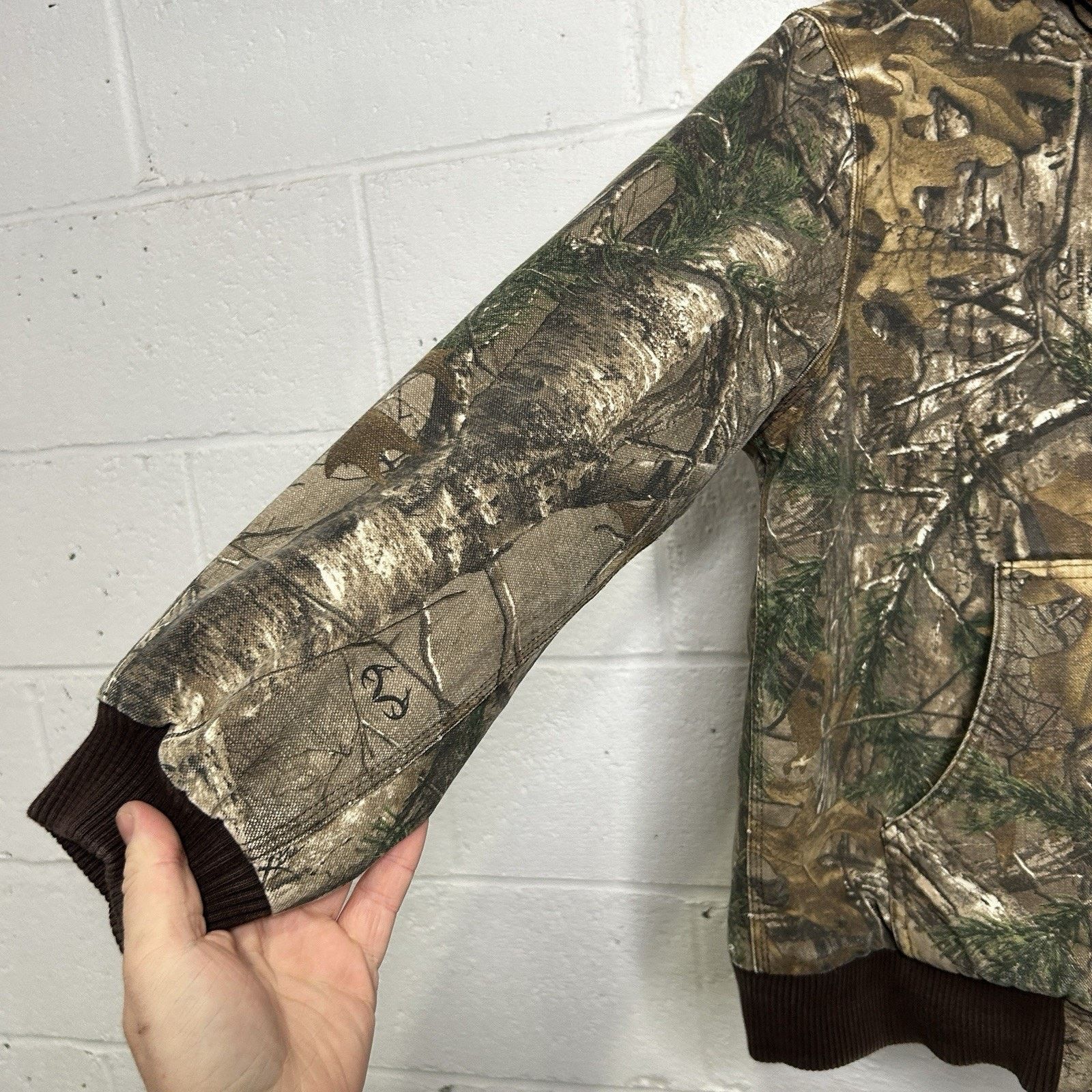Carhartt Carhartt X Realtree Xtra Quilted Active Jacket “Camo” Size XS / US 0-2 / IT 36-38 - 5 Thumbnail