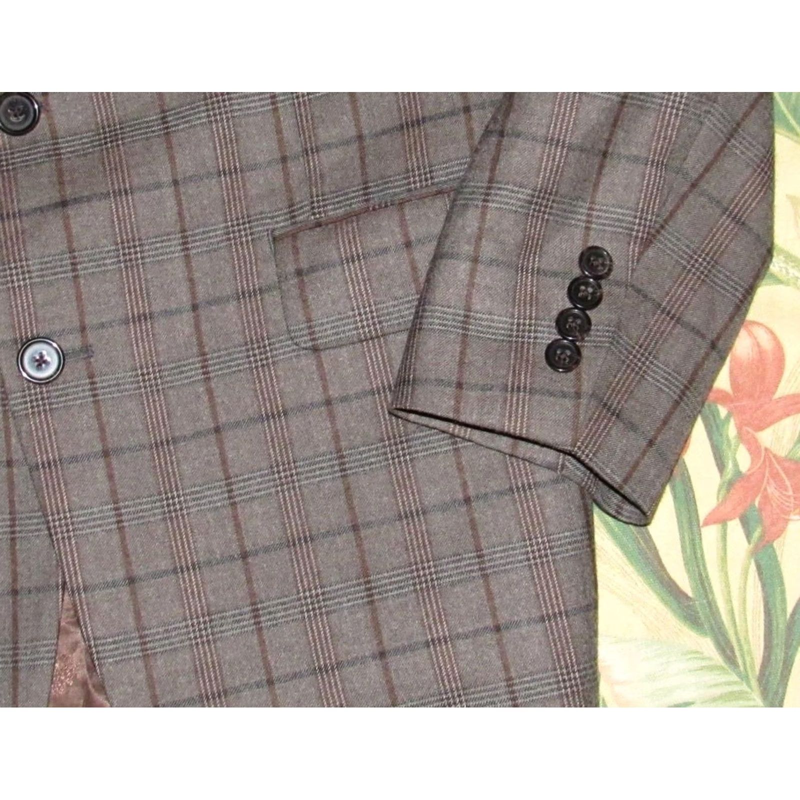 Ralph Lauren Polo RALPH LAUREN Blazer Polo RALPH LAUREN Blazer Wool Blend 42L Grey Blue Brown Plaid Wool Blend Blazer Sport Coat Jacket 42L Mens Size US XL / EU 56 / 4 - 3 Thumbnail