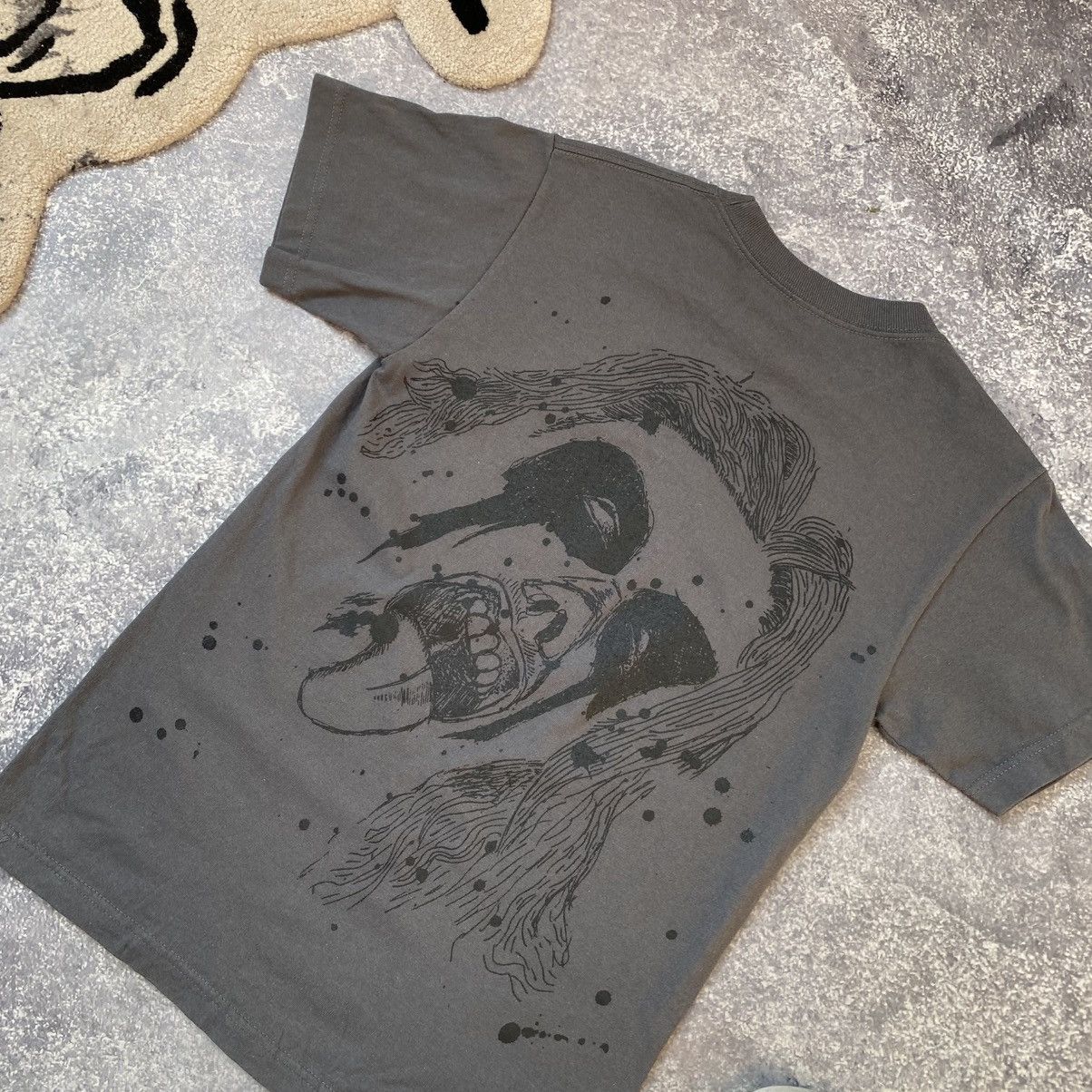 Pleasures Mens Pleasures Big Graphic Logo y2k designer luxury tee Size US S / EU 44-46 / 1 - 2 Thumbnail