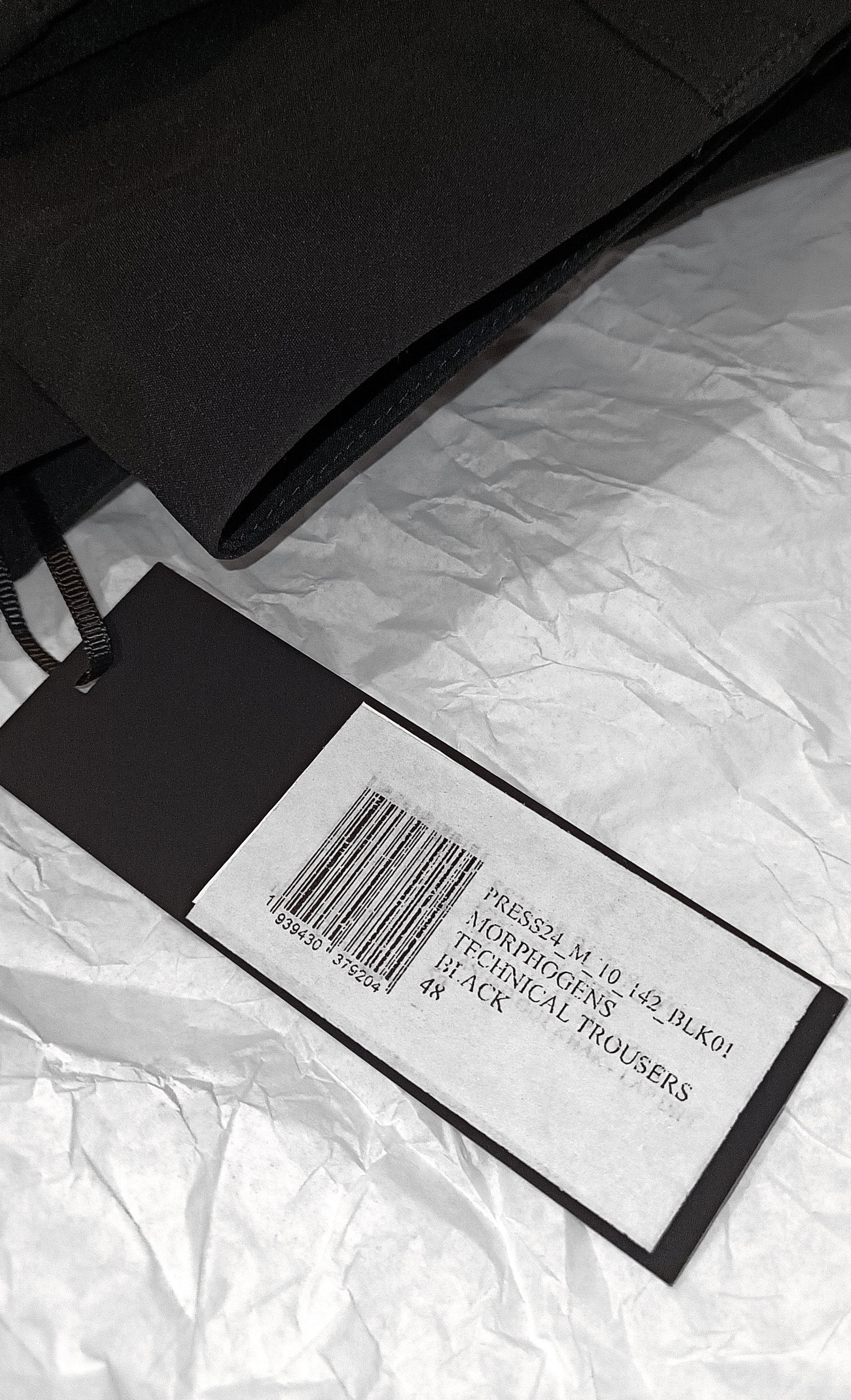 Heliot Emil PRESS24 MORPHOGENS LASERCUT-PATTERN TECHNICAL TROUSERS BLACK Size US 32 / EU 48 - 15 Thumbnail