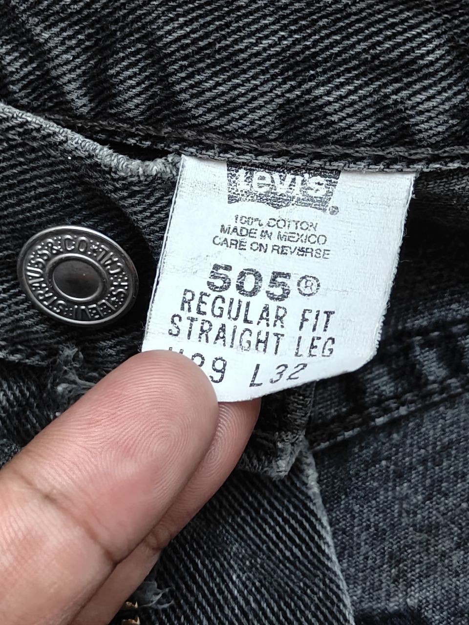 Levi's Vintage Levis 505 Faded Denim Size US 28 / EU 44 - 9 Thumbnail