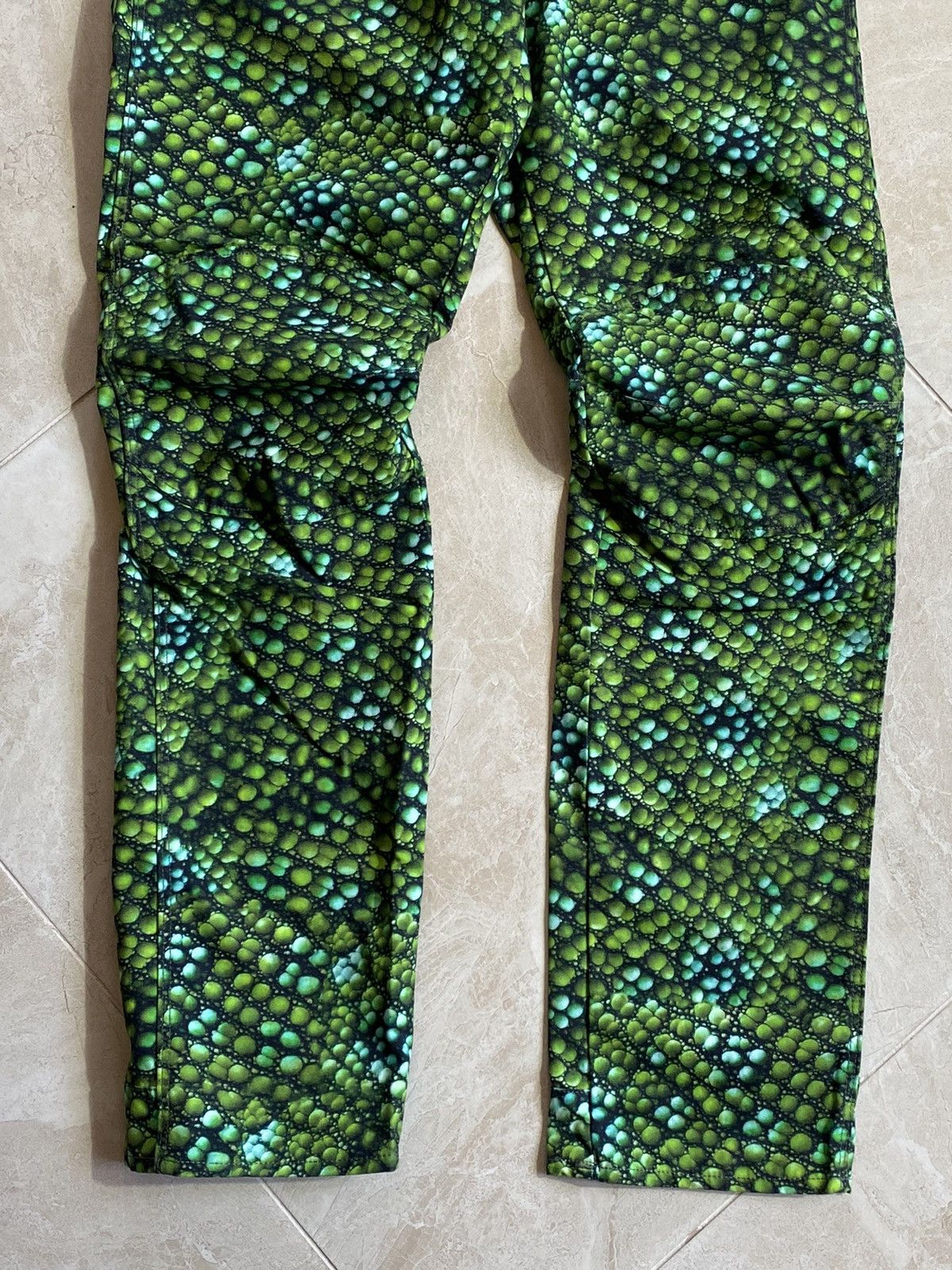 G-Star × Pharrell Pharrell & Gstar elwood 3D 5622 green iguana pants Size US 29 - 5 Thumbnail