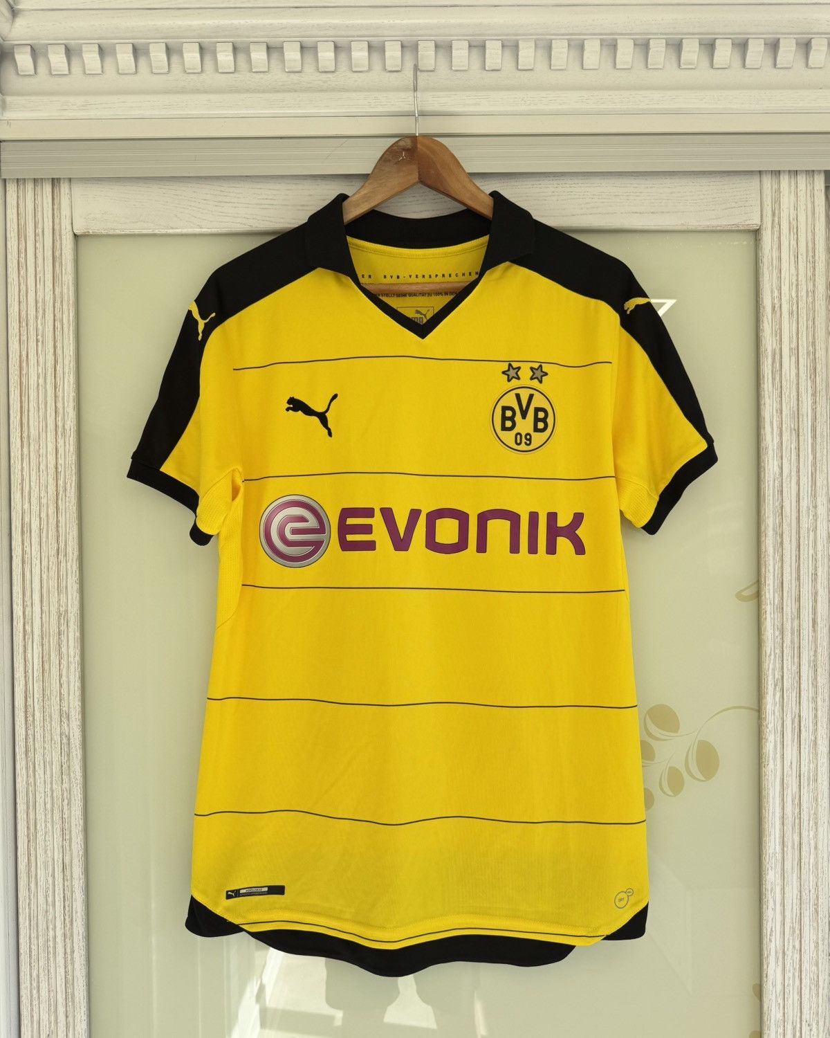Puma Reus #11 Borussia Dortmund 2015-2016 Home Soccer Jersey Kit Size US M / EU 48-50 / 2 - 2 Thumbnail