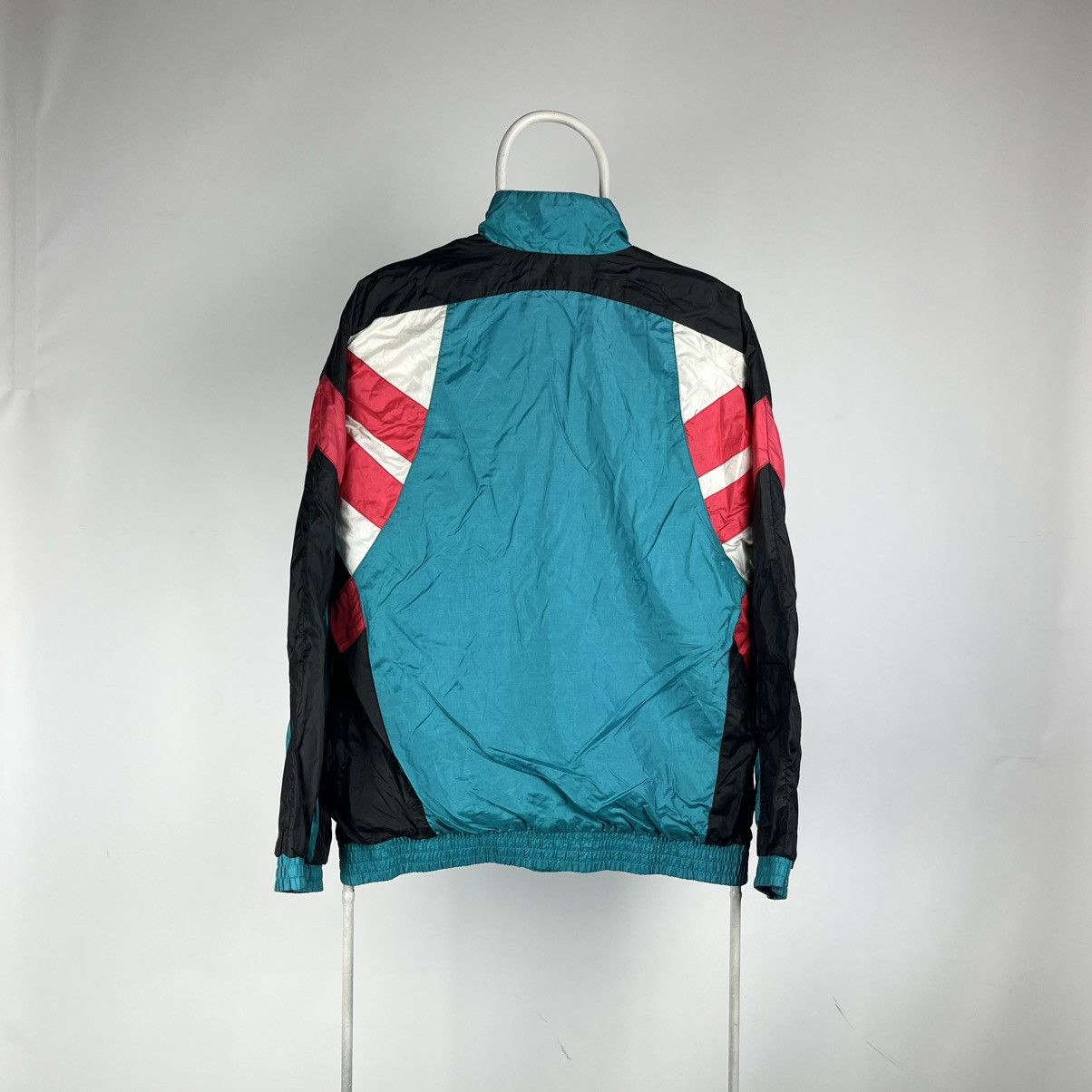Adidas Vintage Adidas track jacket windbreaker size Medium Size US M / EU 48-50 / 2 - 2 Thumbnail