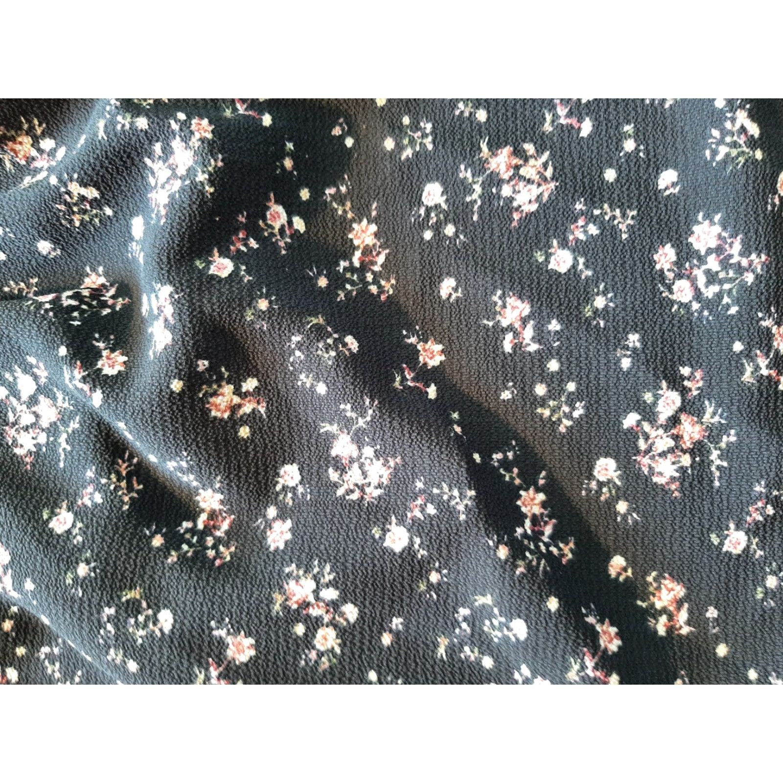 Vintage G Collection Women's XL Blue Floral Top Blouse Shirt 3/4 Sleeve Stretch Neck Floral Pattern Plus Size Size XL / US 12-14 / IT 48-50 - 4 Thumbnail
