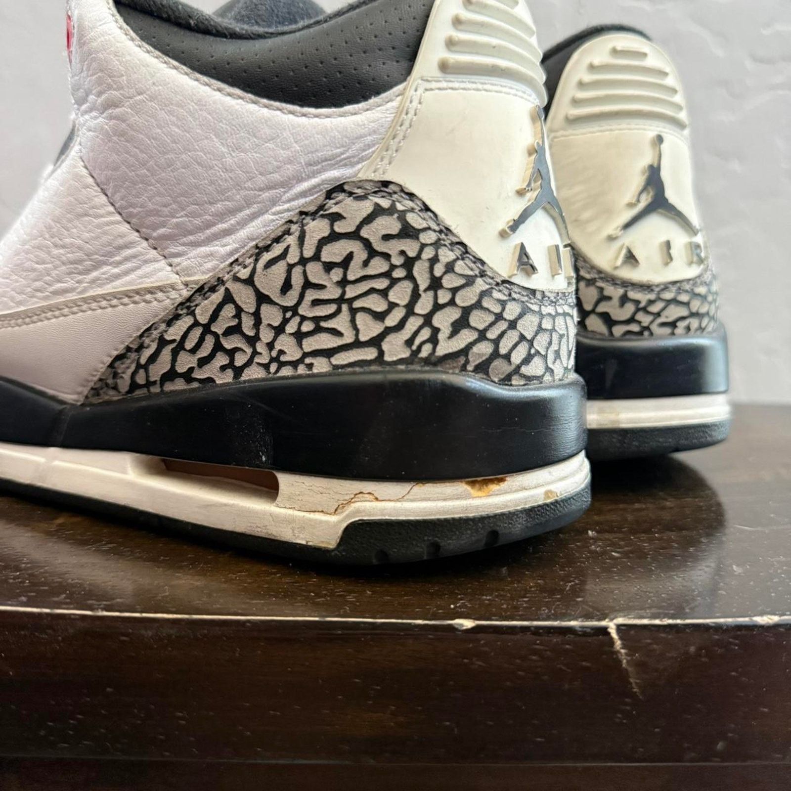 Jordan Brand Jordan 3 Retro White Cement 2013 Size 8.5 M Size US 8.5 / EU 41-42 - 8 Thumbnail