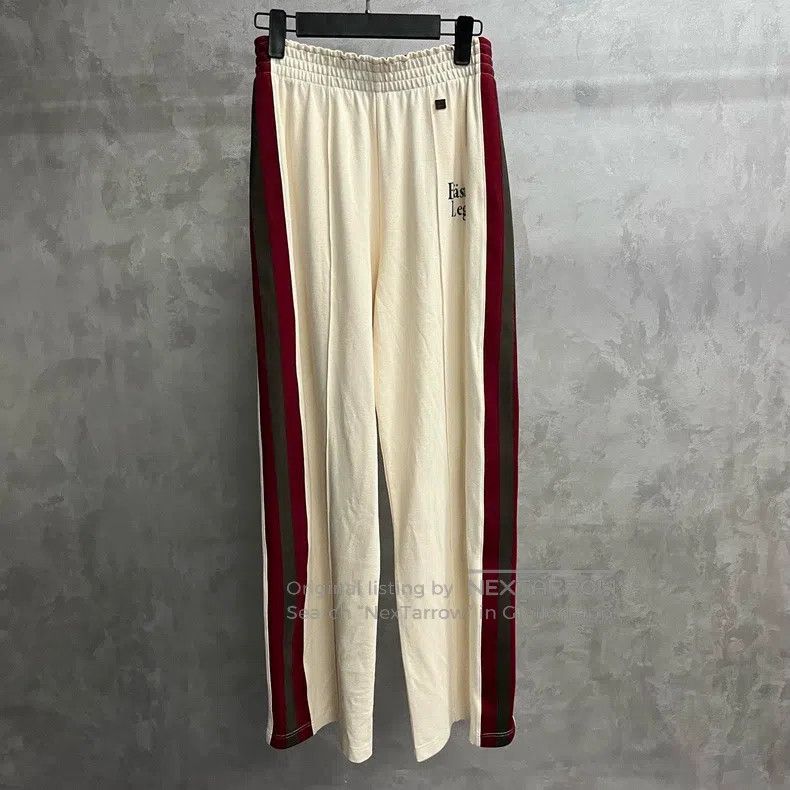 Acne Studios Acne Studios size M White and Red Color Block Pattern Print Size US 30 / EU 46 - 1 Thumbnail