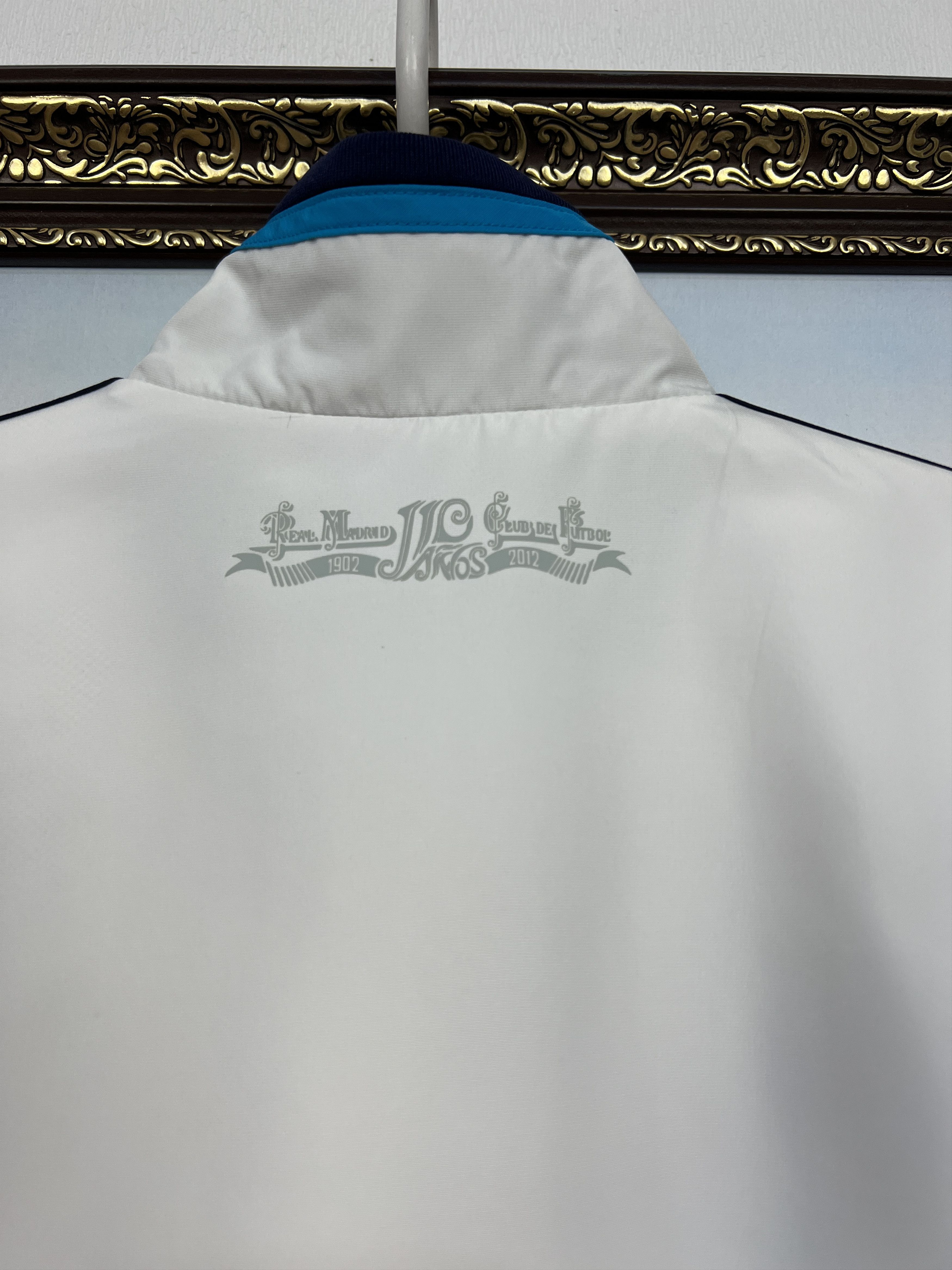 Adidas Vintage Adidas Real Madrid Football Jacket Soccer Track Top Size US M / EU 48-50 / 2 - 17 Thumbnail