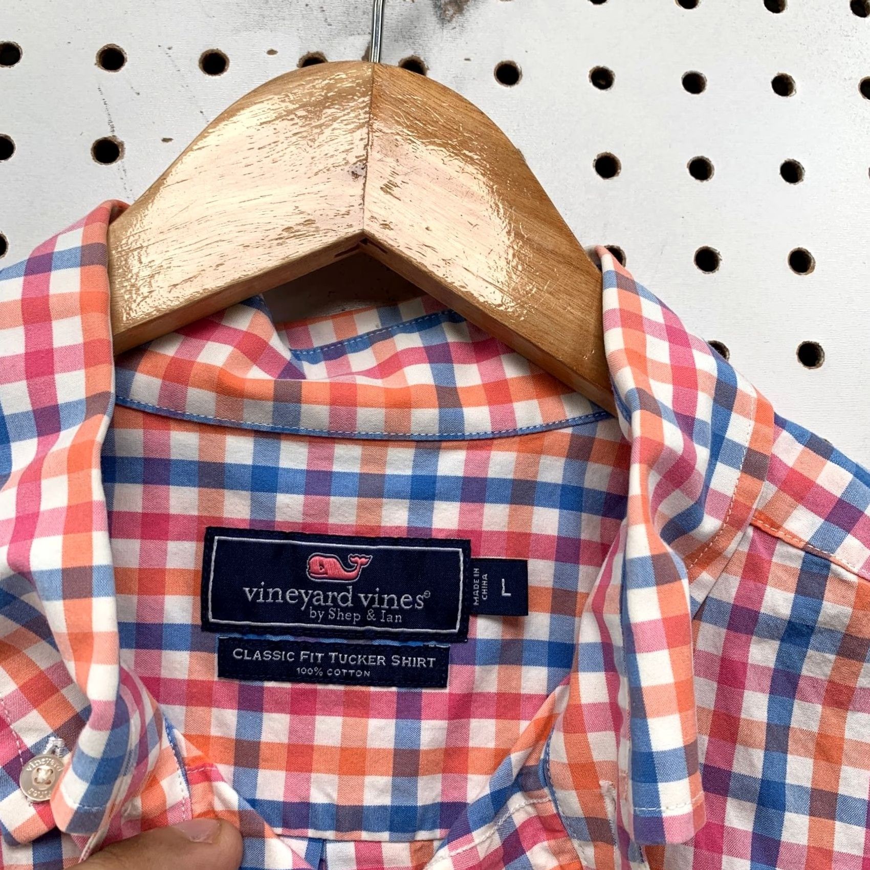 Vineyard Vines Vineyard Vines Button Shirt Mens Large Pink Check Classic Fit Tucker Preppy Size US L / EU 52-54 / 3 - 3 Thumbnail