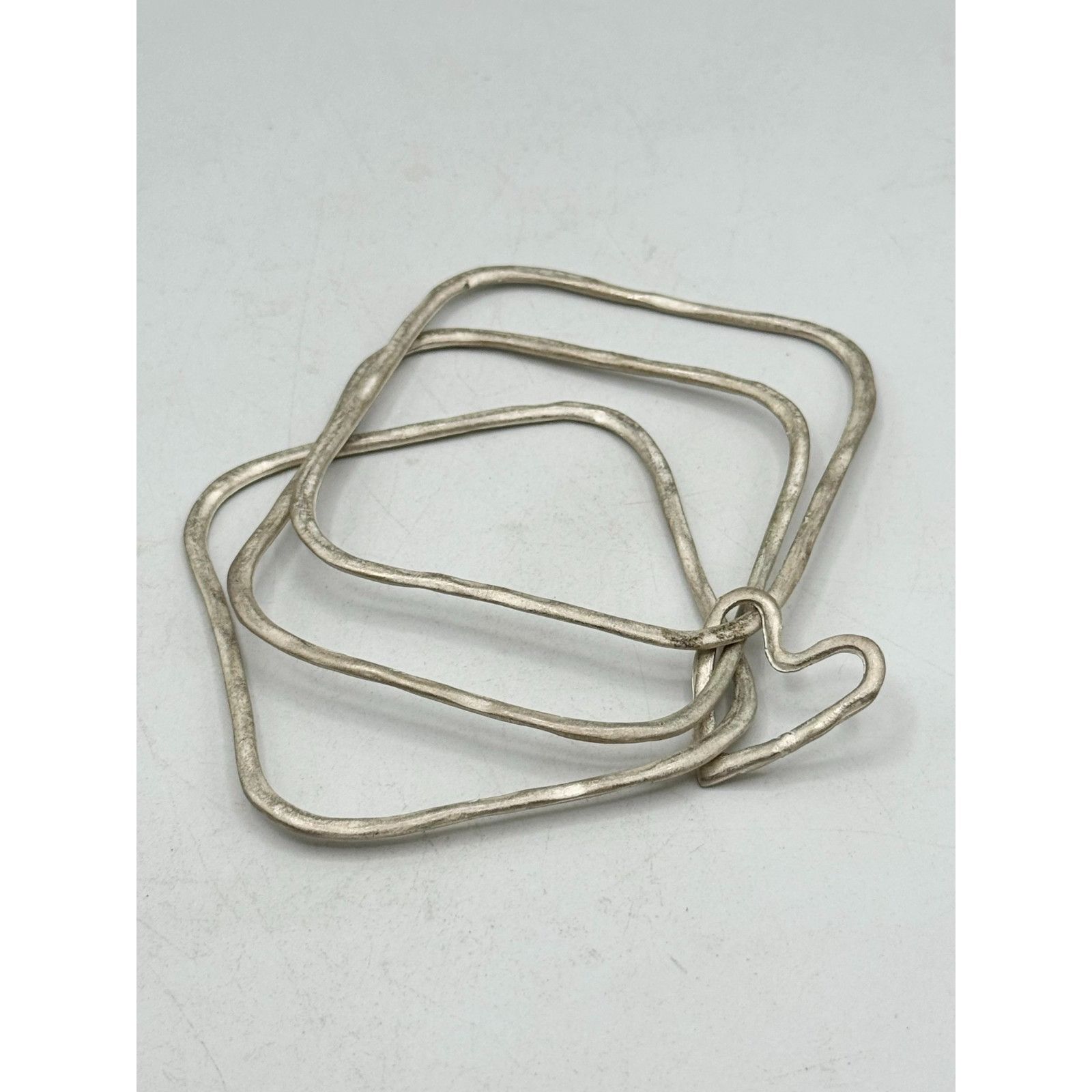 Other Silver square bangle heart bracelet set Size ONE SIZE - 3 Thumbnail