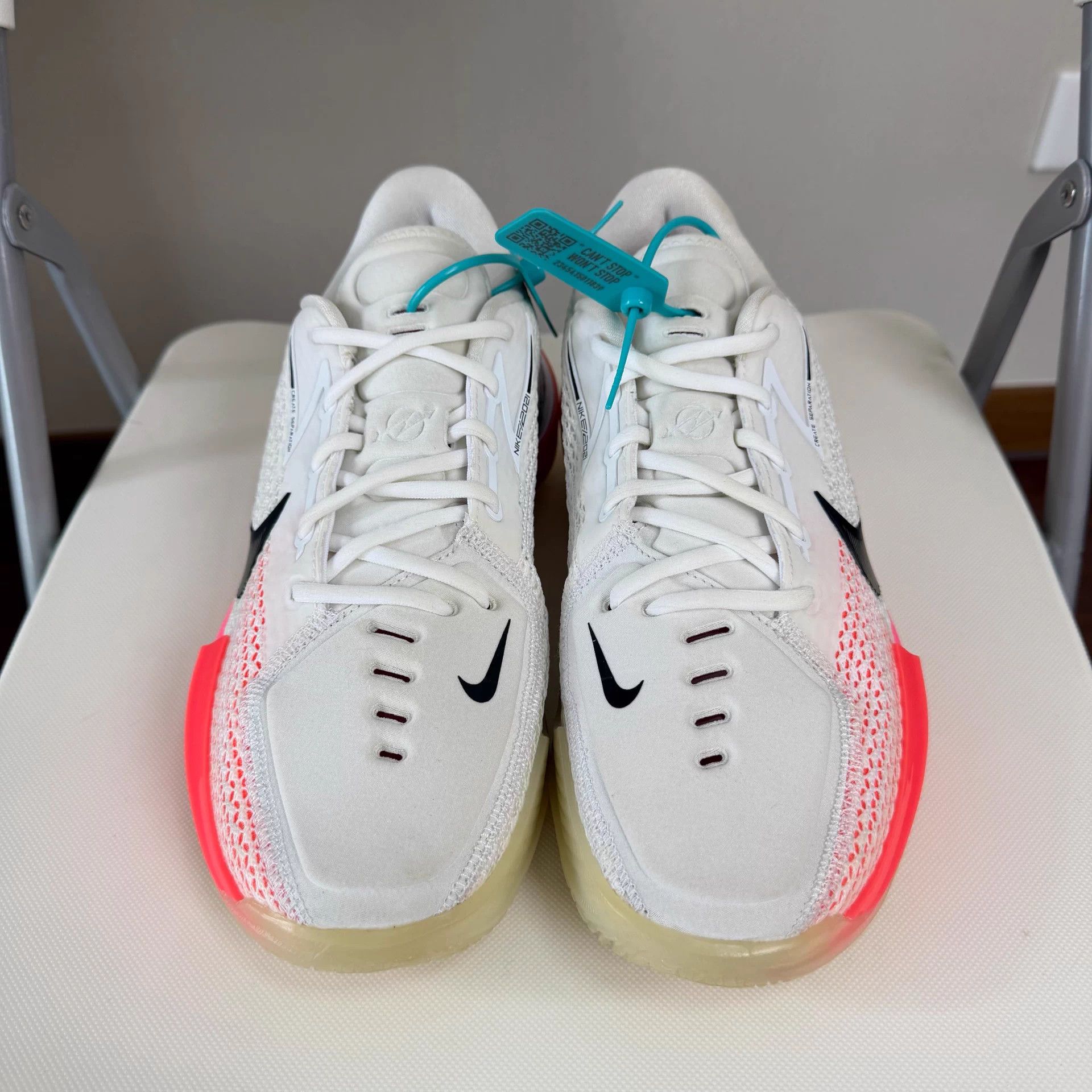 Nike Nike Air Zoom G.T. Cut 1 Wht/Pnk Low Unisex Bball CN Size US 10 / EU 43 - 2 Thumbnail