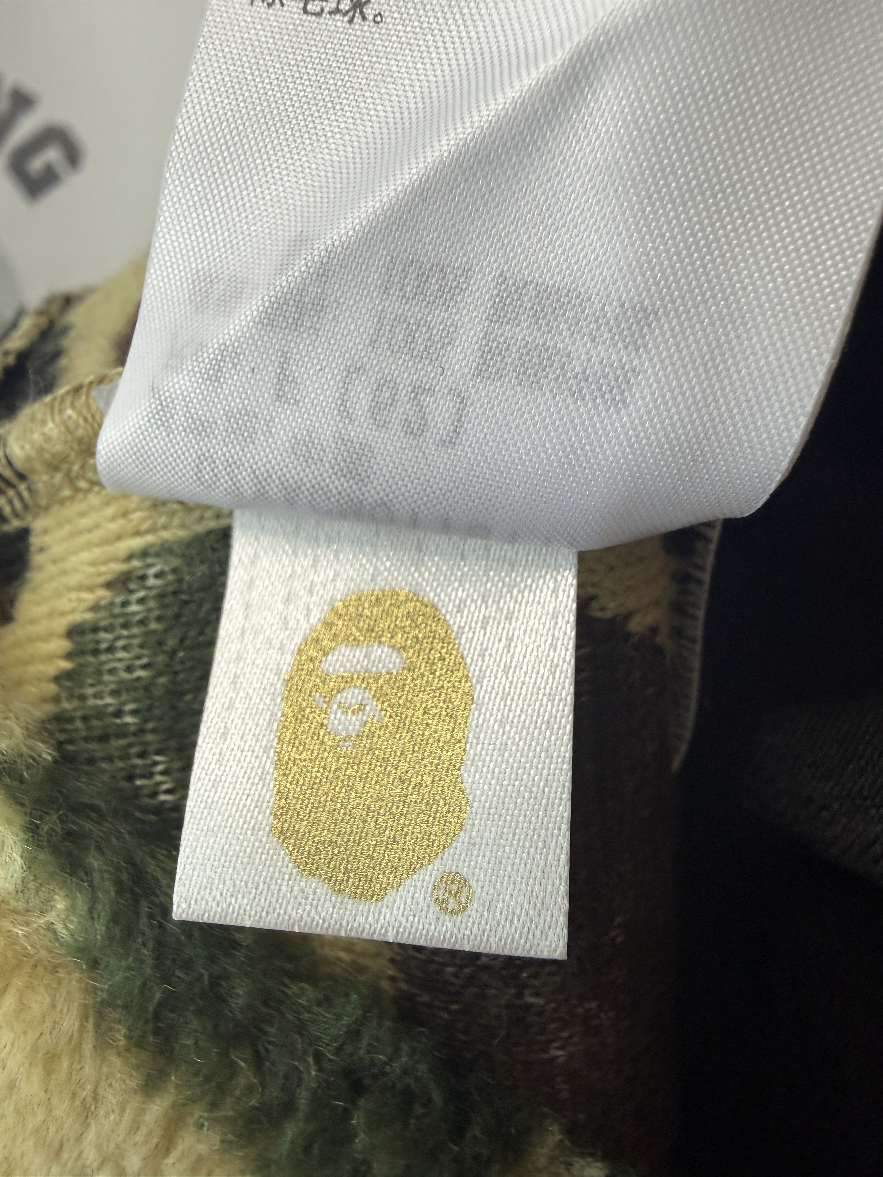 Bape 1ST CAMO SHARK BOA SNOOD Size ONE SIZE - 14 Thumbnail