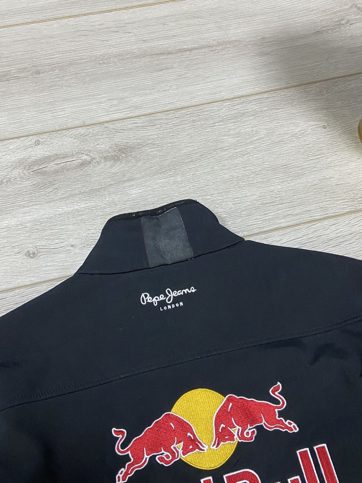 Pepe Jeans Pirelli RED BULL RACING TEAM PEPE JEANS jacket softshell zip Size US S / EU 44-46 / 1 - 12 Thumbnail