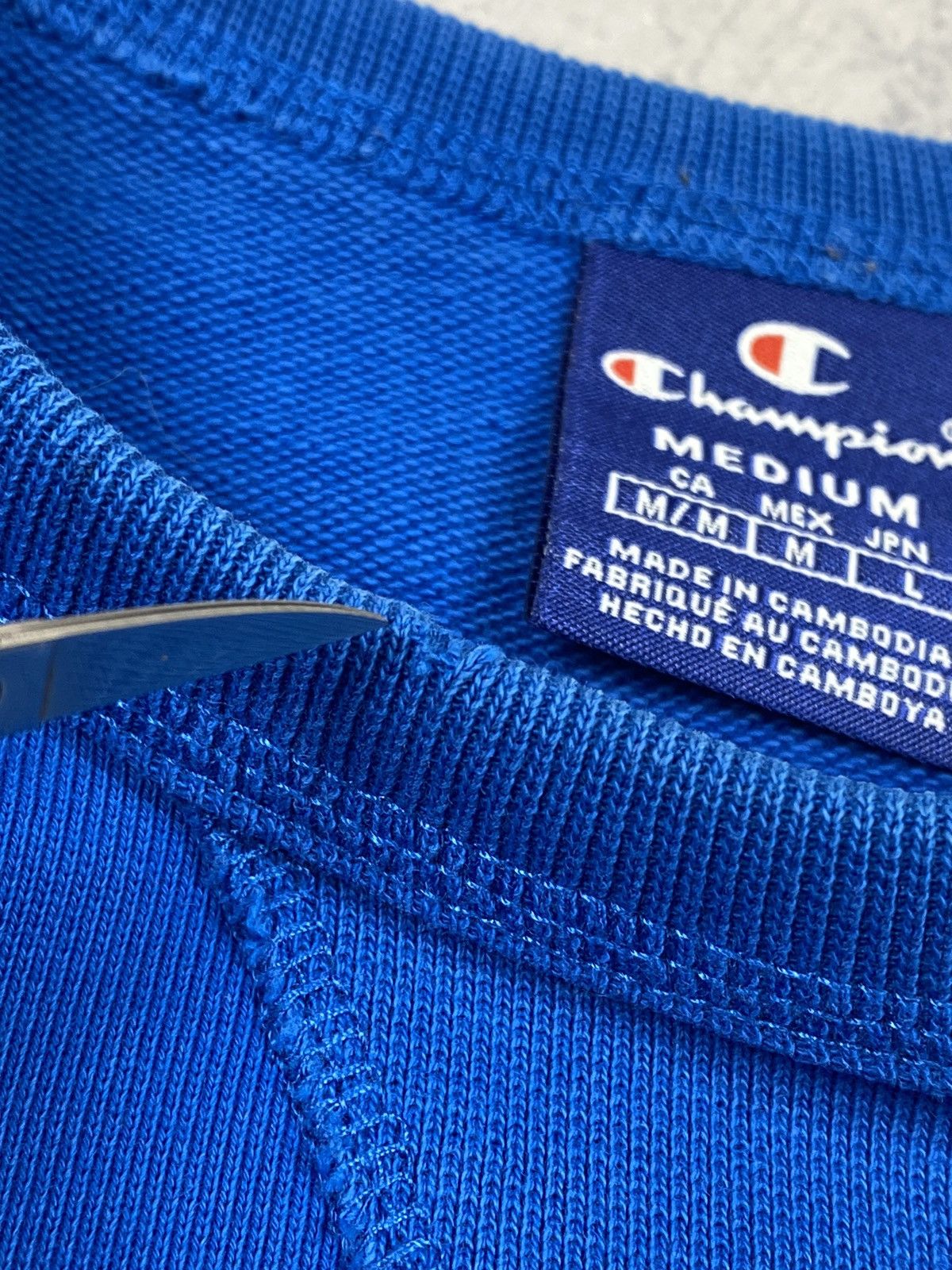 Champion Champion Embroidered Logo Blue Sweatshirt Jumper Size M Size US M / EU 48-50 / 2 - 10 Thumbnail