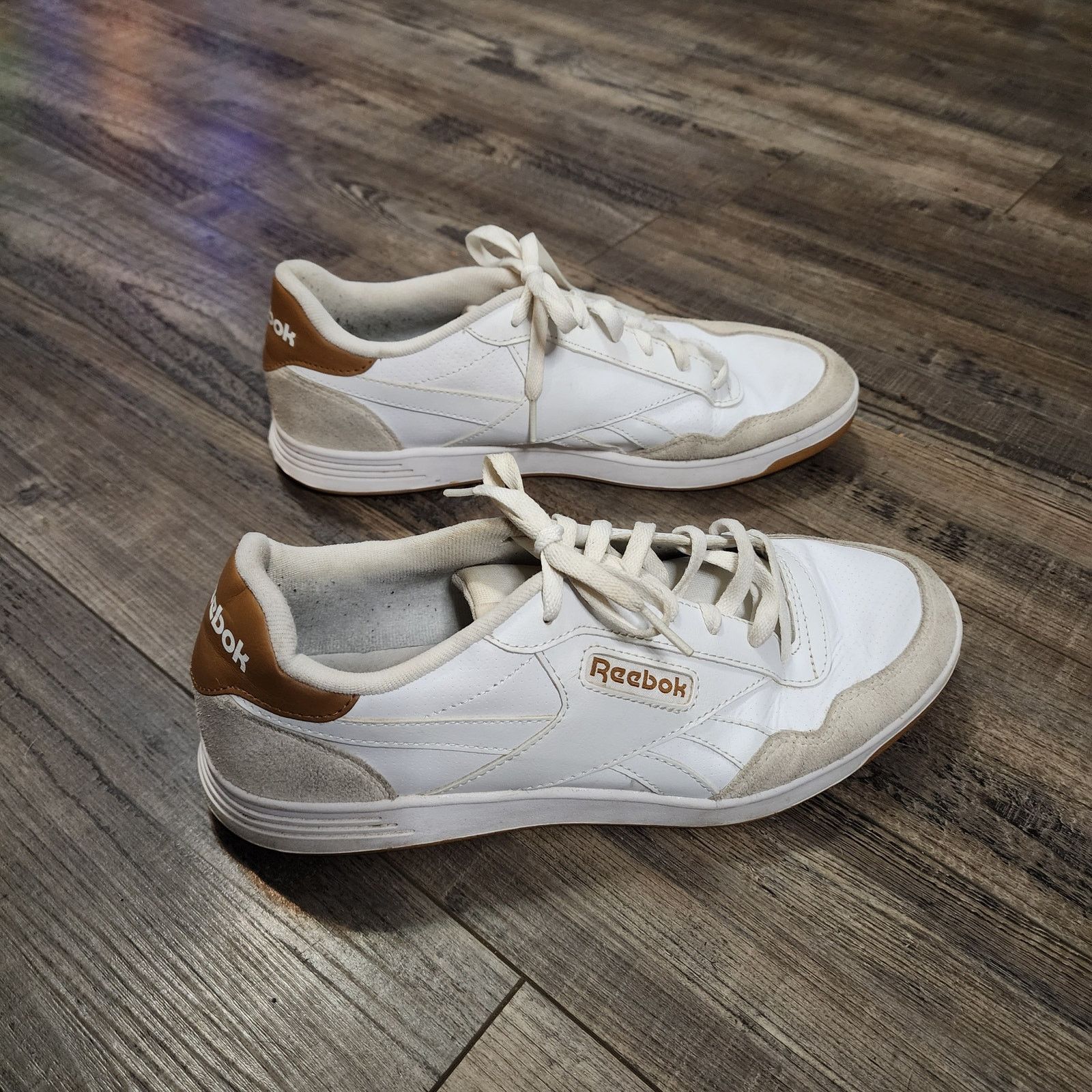 Reebok Preowned Wht & brown Reebok sneakers shoes mens sz 10.5 SH2 Size US 10.5 / EU 43-44 - 2 Thumbnail