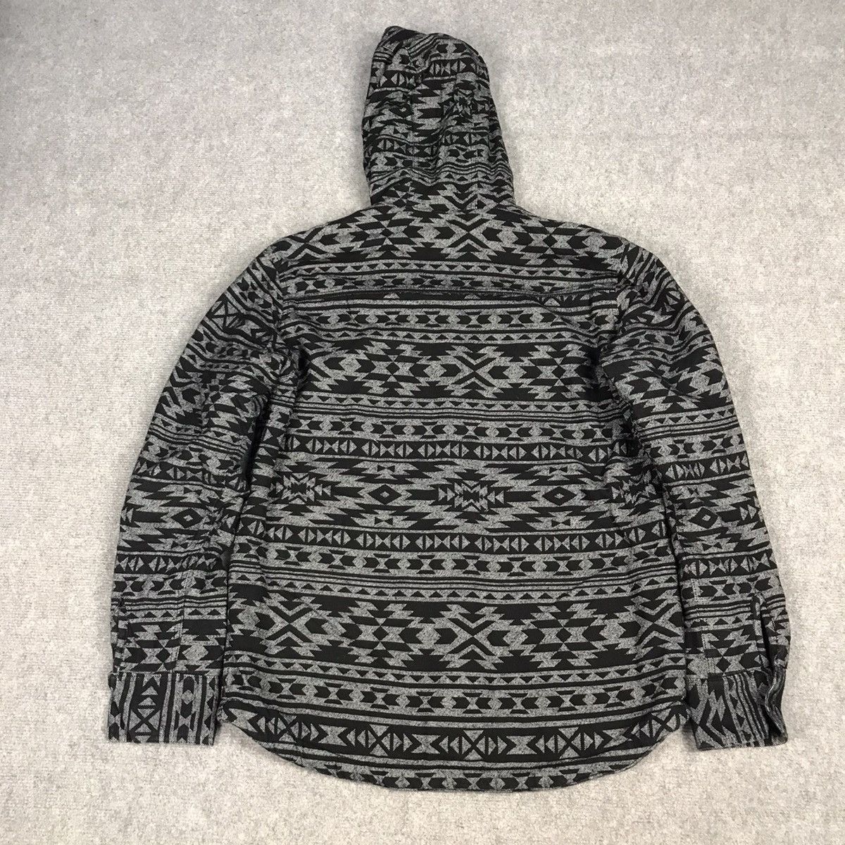 Edwin × Japanese Brand BLACK NAVAJO PUNK STYLE SHERPA EDWIN BUTTON HOODIES JACKET Size US M / EU 48-50 / 2 - 7 Thumbnail