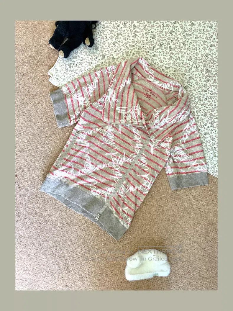 Vivienne Westwood Vivienne Westwood Long sleeve sweater, short sleeve sweate Size M / US 6-8 / IT 42-44 - 1 Thumbnail