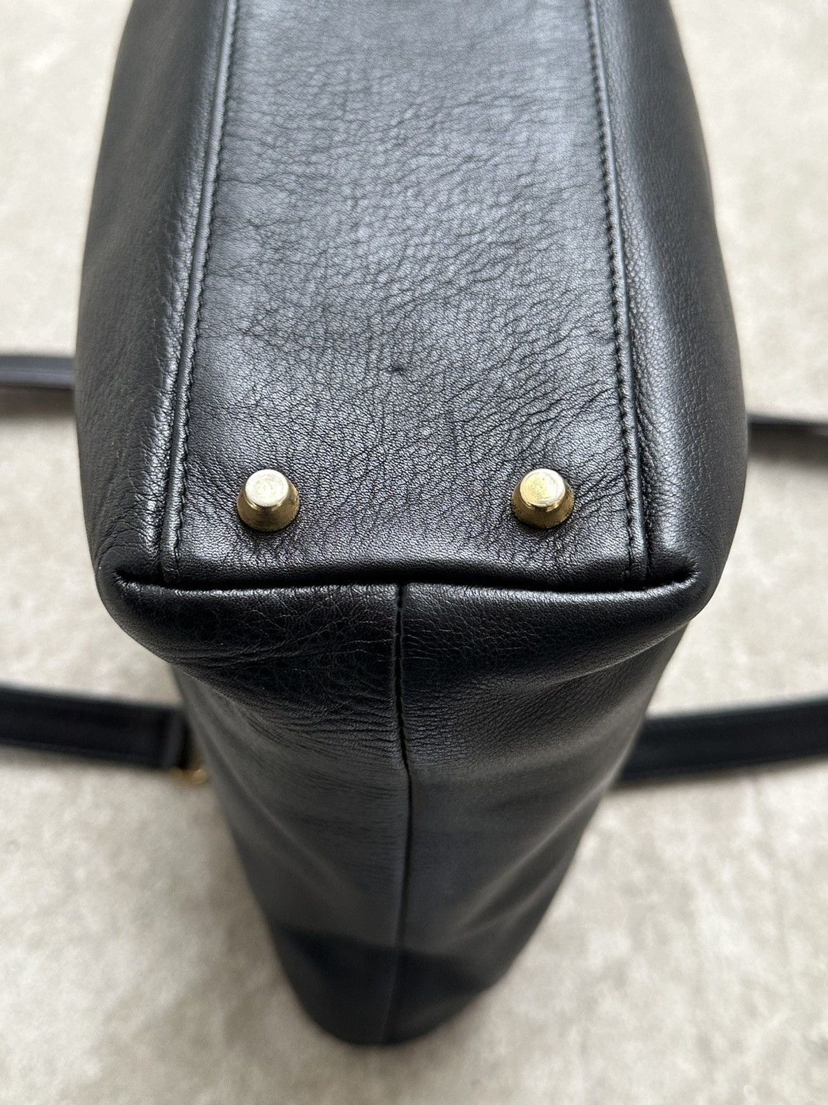 Versace Vintage Gianni Versace La Medusa Golden Logo Leather Bag Size ONE SIZE - 18 Thumbnail