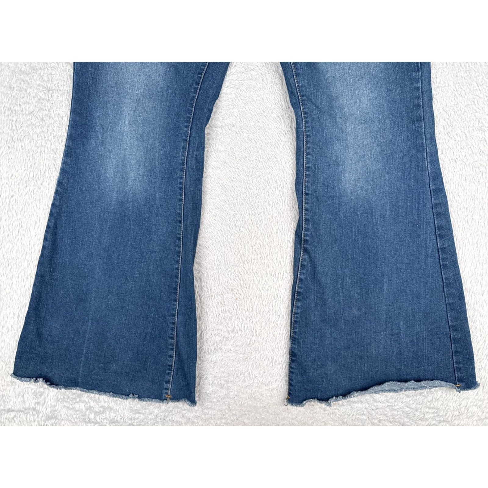 Shein Shein Jeans Women Extra Large Blue Denim Wide Flare High Rise Cotton 31x29 Size 40" / US 18 - 2 Thumbnail