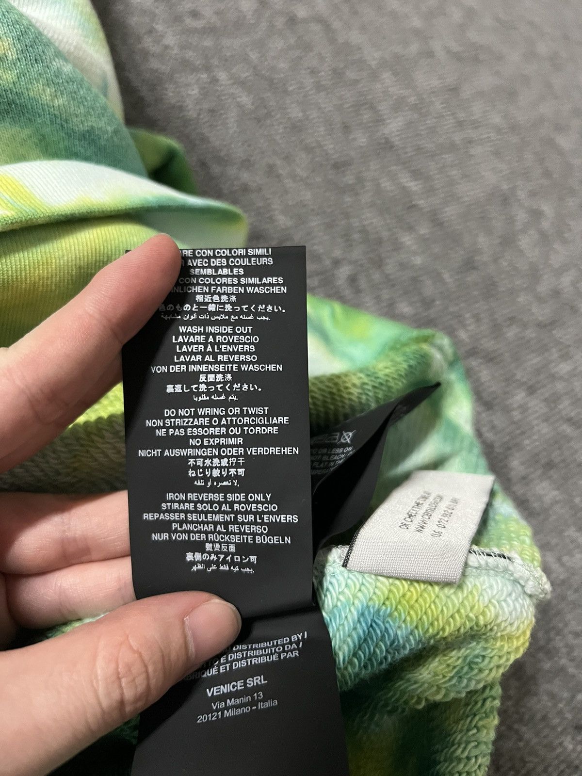 Palm Angels 「retail💲1190」Brand new palm angels x smiley burning hoodie Size US L / EU 52-54 / 3 - 15 Thumbnail
