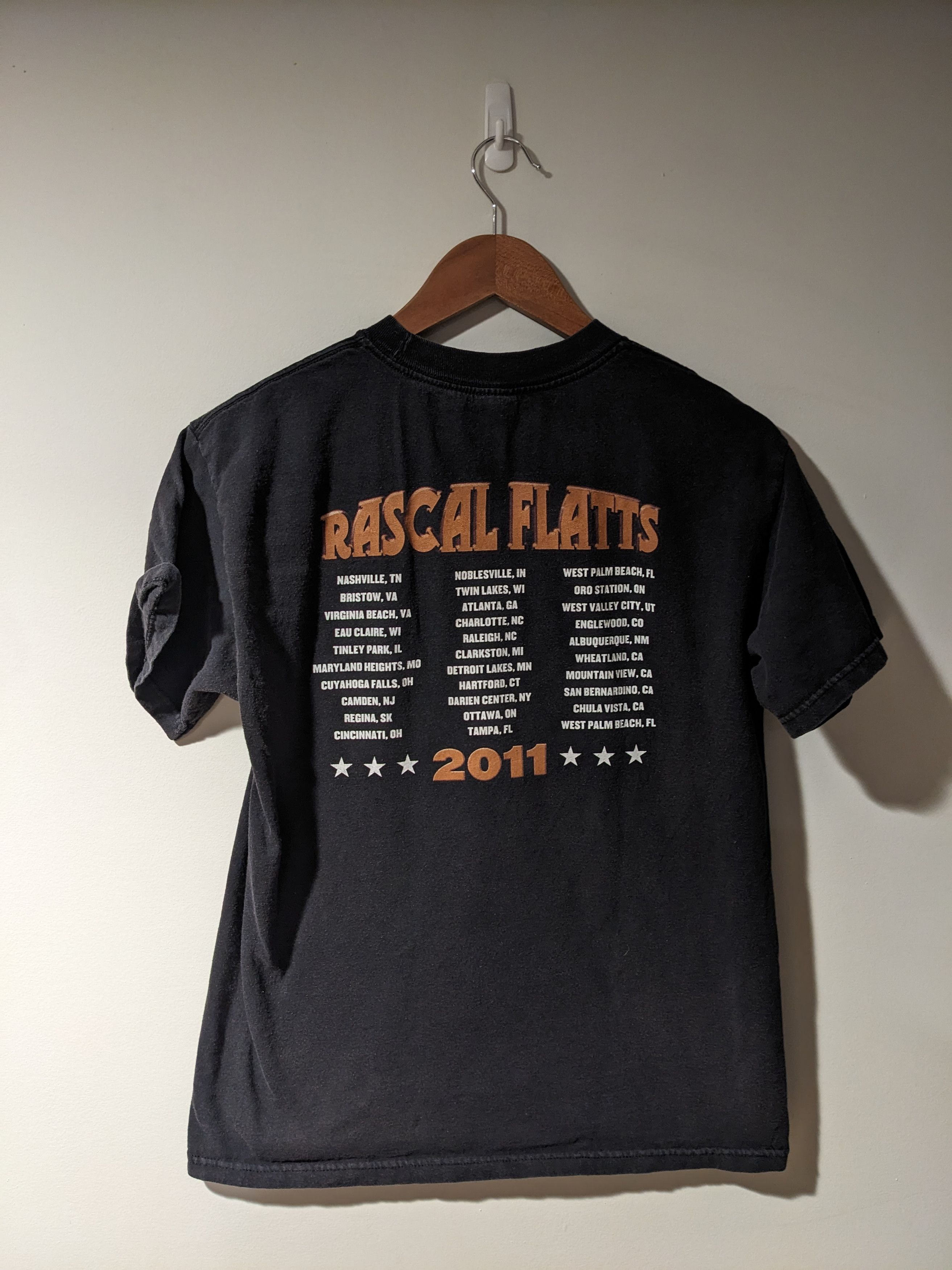 Band Tees × Vintage Vintage 2011 Rascal Flatts Band Tour Music Medium T-Shirt Size US M / EU 48-50 / 2 - 4 Thumbnail