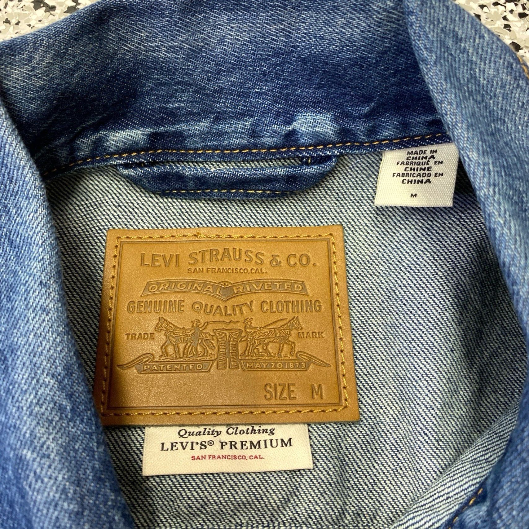 Levi's VINTAGE Levis Denim Stock Trucker Jacket M Men Medium Blue Silver Buttons Jean Jacket Collared Denim 1990s Metal Theme, Levi's Trucker, Sample Tag Size US M / EU 48-50 / 2 - 2 Thumbnail