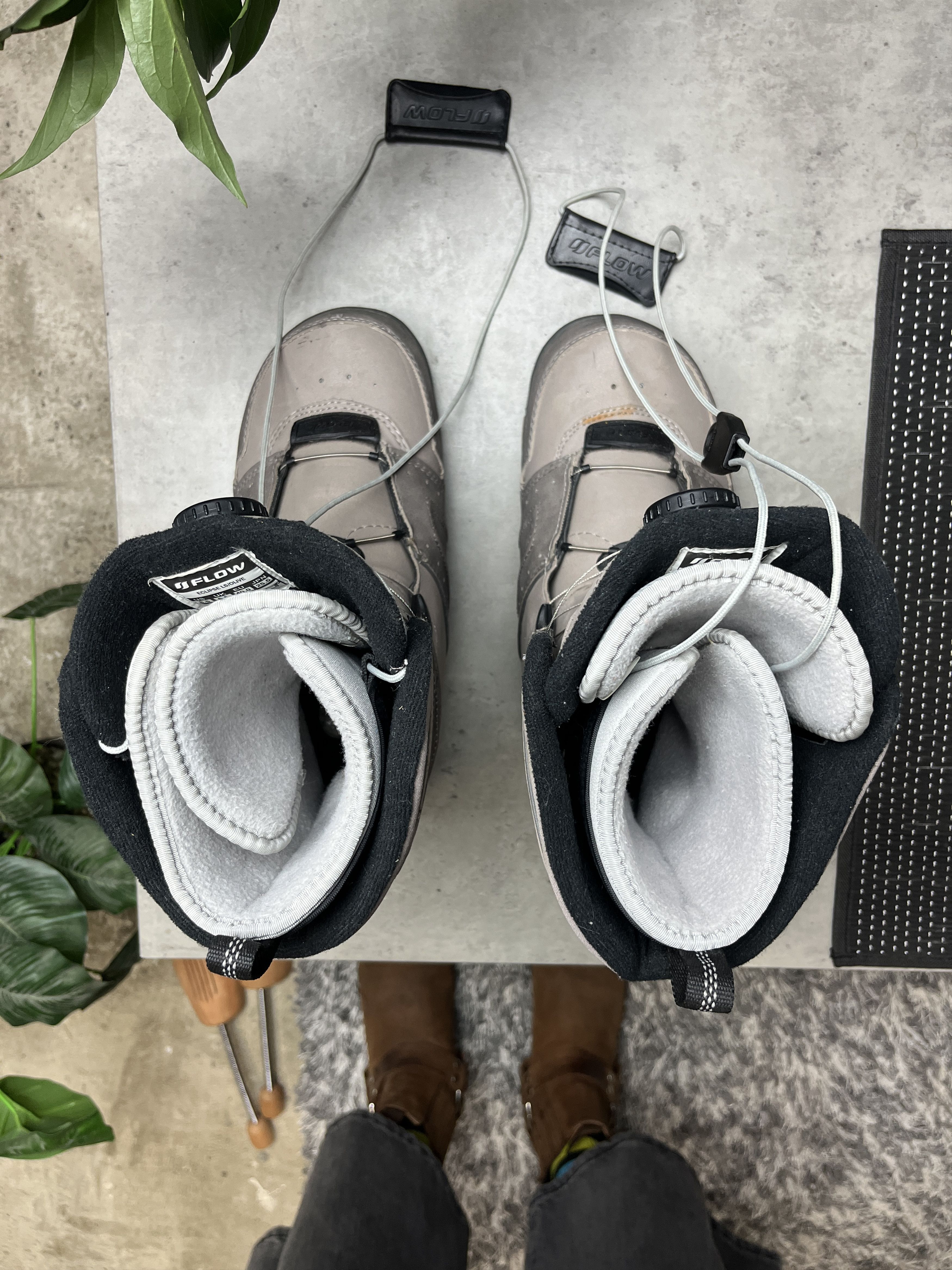 Other 2000s FLOW BOA SNOWBOARD BOOTS - 5124 Size US 7 / EU 40 - 8 Thumbnail