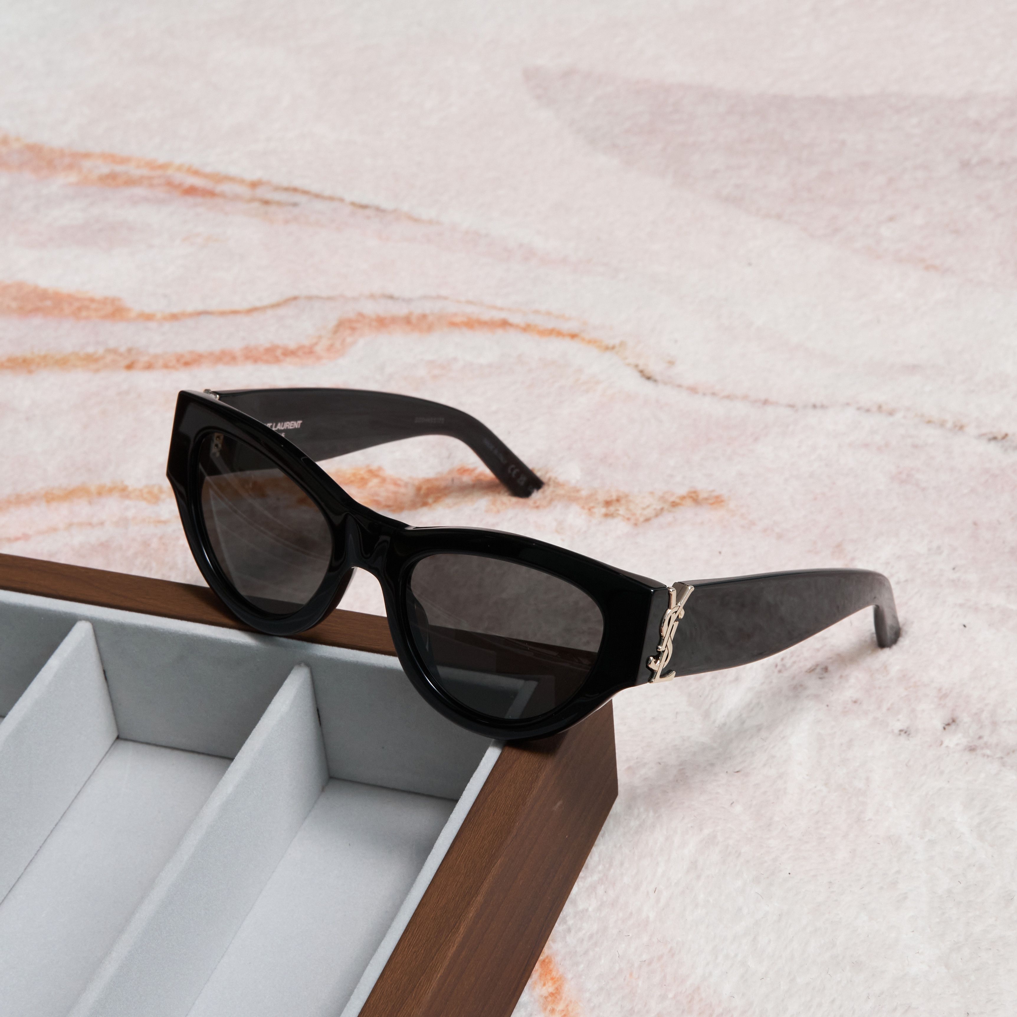 Yves Saint Laurent SAINT LAURENT Sunglasses Monogram SL M94 001 BLACK Size ONE SIZE - 1 Thumbnail