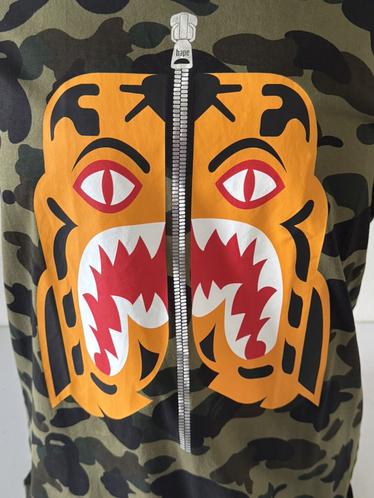 Bape 1st Camo Tiger Tee Size US L / EU 52-54 / 3 - 2 Thumbnail