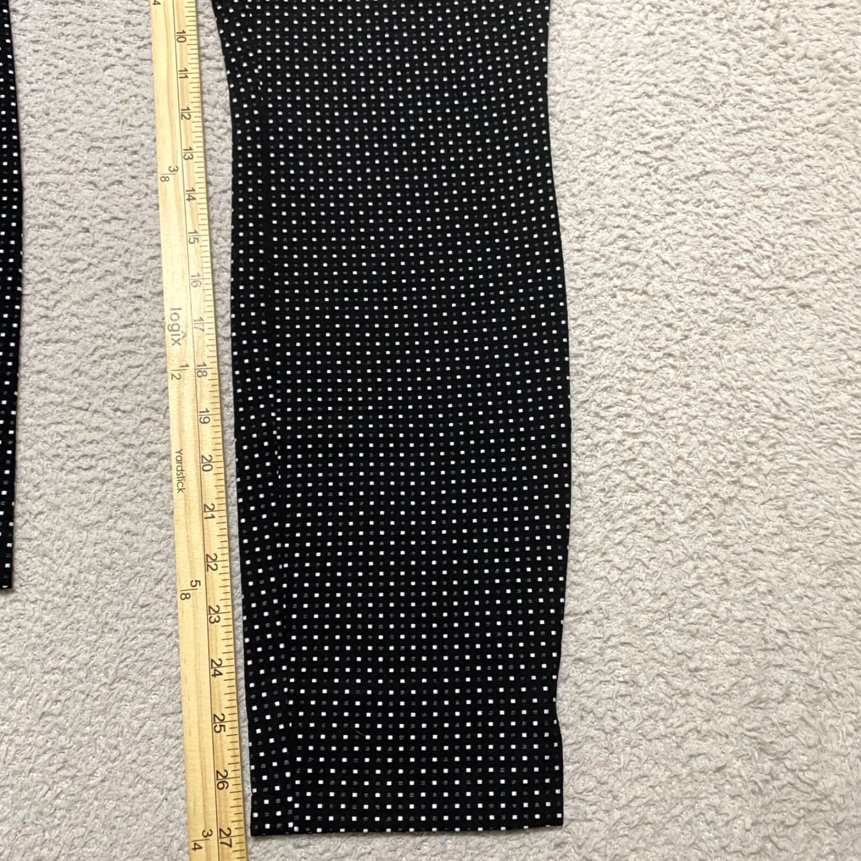 Vintage CAbi Pants Womens Geometric Black High Rise Skinny Ankle Regular Rise 27in Inseam 4 Adult Women Size 27" / US 4 / IT 40 - 3 Thumbnail
