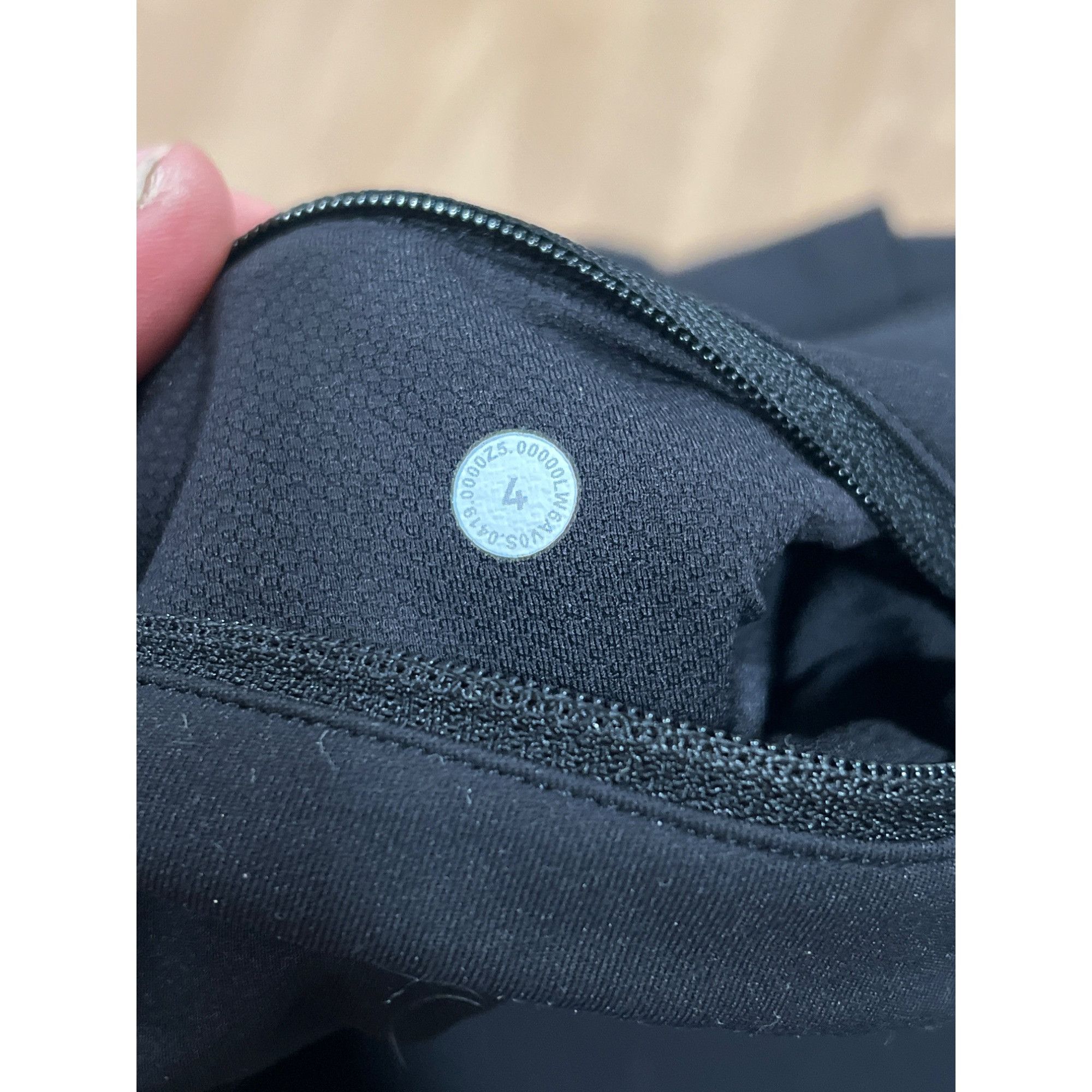 Lululemon 𝓛𝓾𝓵𝓾𝓵𝓮𝓶𝓸𝓷 Pace Rival Crop *Full-On Luxtreme 22"Blac Size 27" / US 4 / IT 40 - 2 Thumbnail
