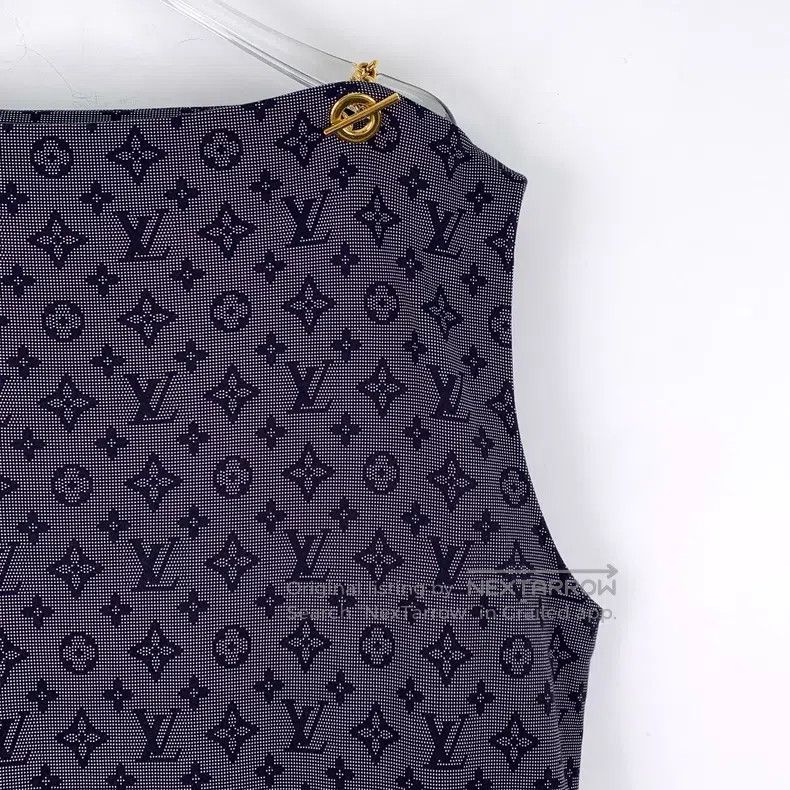 Louis Vuitton Louis Vuitton 23 blue presbyopic full print cotton sleevel Size L / US 10 / IT 46 - 3 Thumbnail