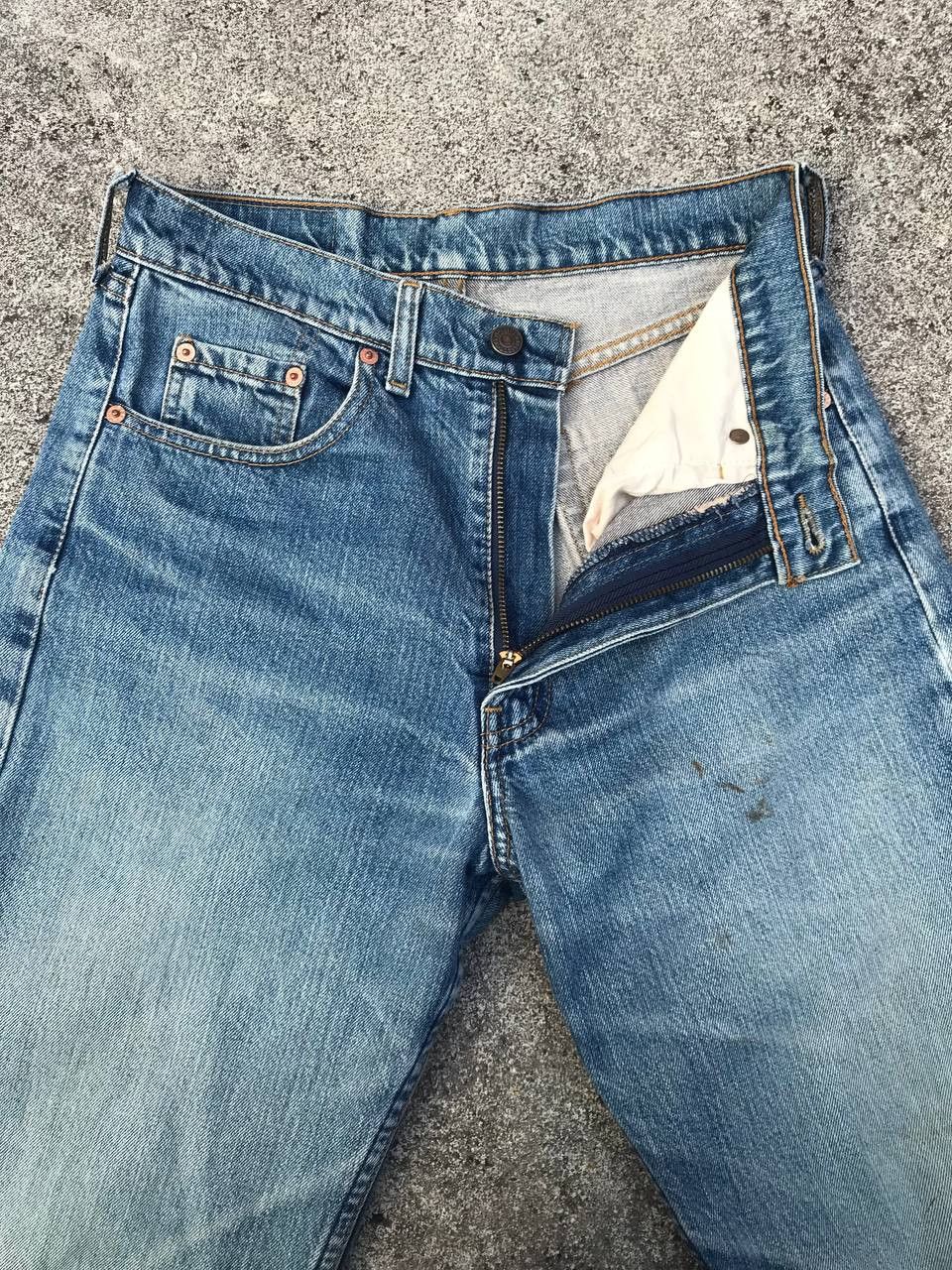 Levi's × Vintage VINTAGE LEVIS 512 LIGHTWASH DISTRESSED DIRTY W28X29 Size US 28 / EU 44 - 2 Thumbnail
