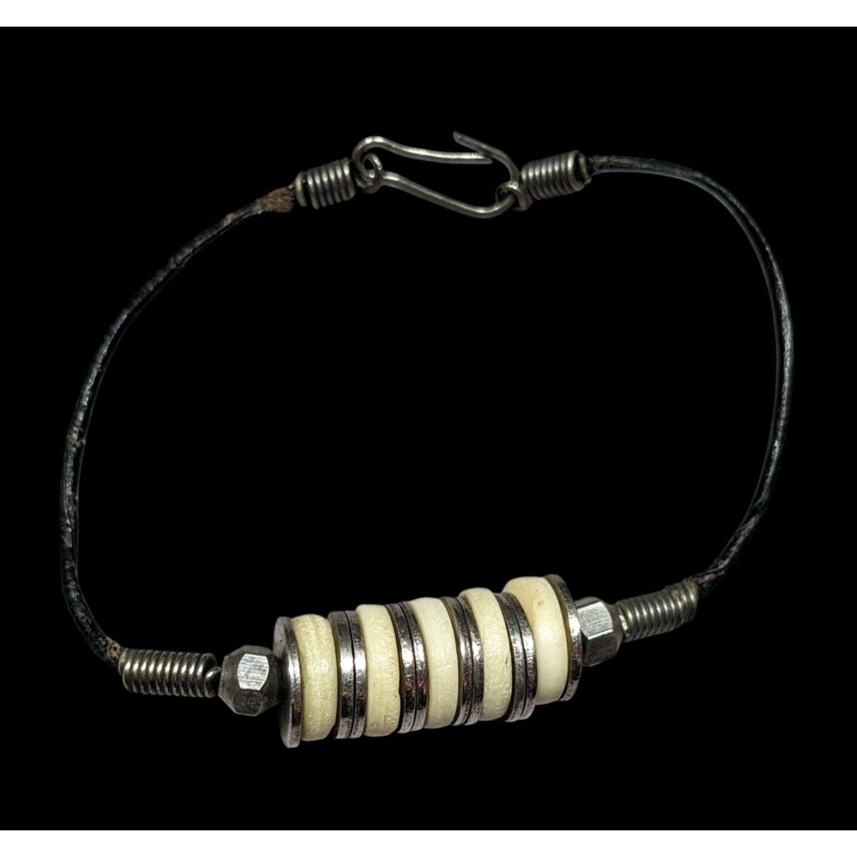 Handmade Vintage Handmade Industrial Washer Beaded Bracelet Size ONE SIZE - 1 Thumbnail