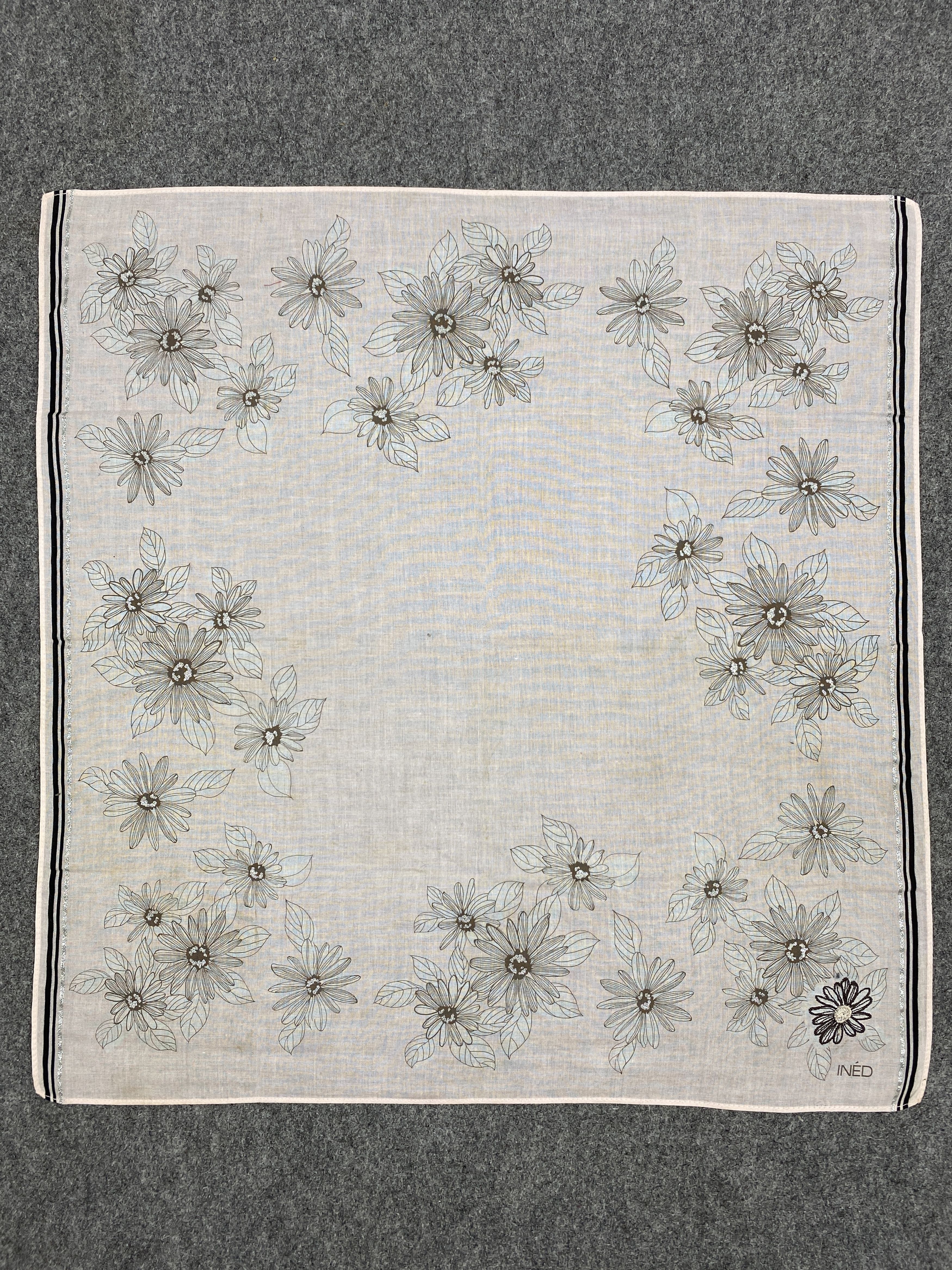 Vintage × Yohji Yamamoto Ined Handkerchief / Bandana / Neckerchief HKC0297 Size ONE SIZE - 4 Thumbnail