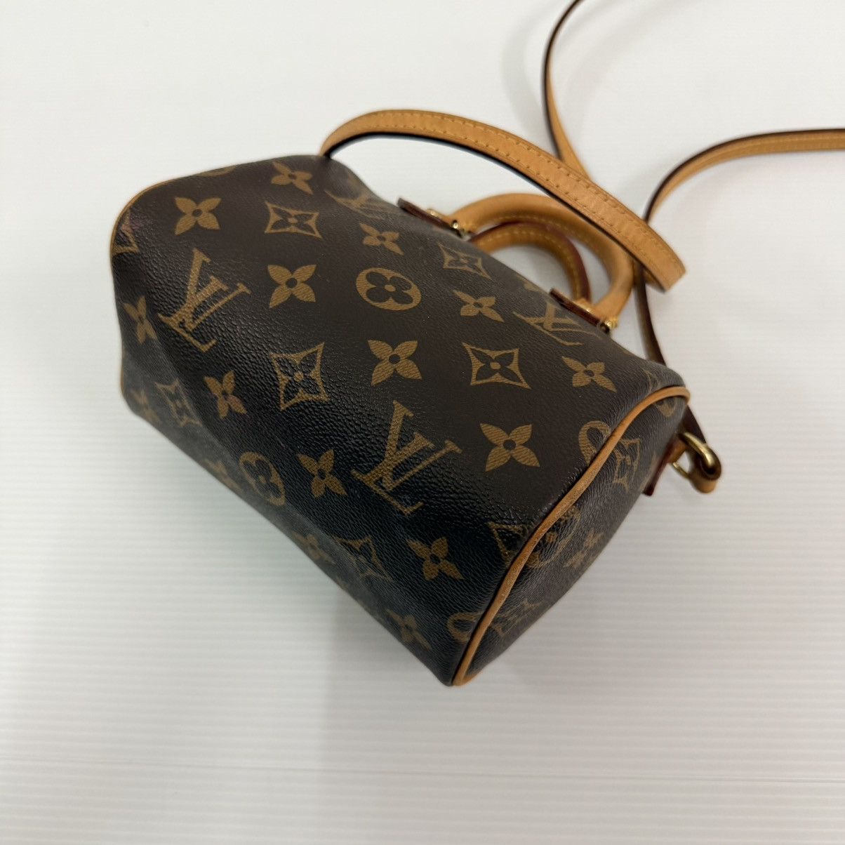 Louis Vuitton Louis Vuitton Monogram Mini Speedy Bag Size ONE SIZE - 9 Thumbnail