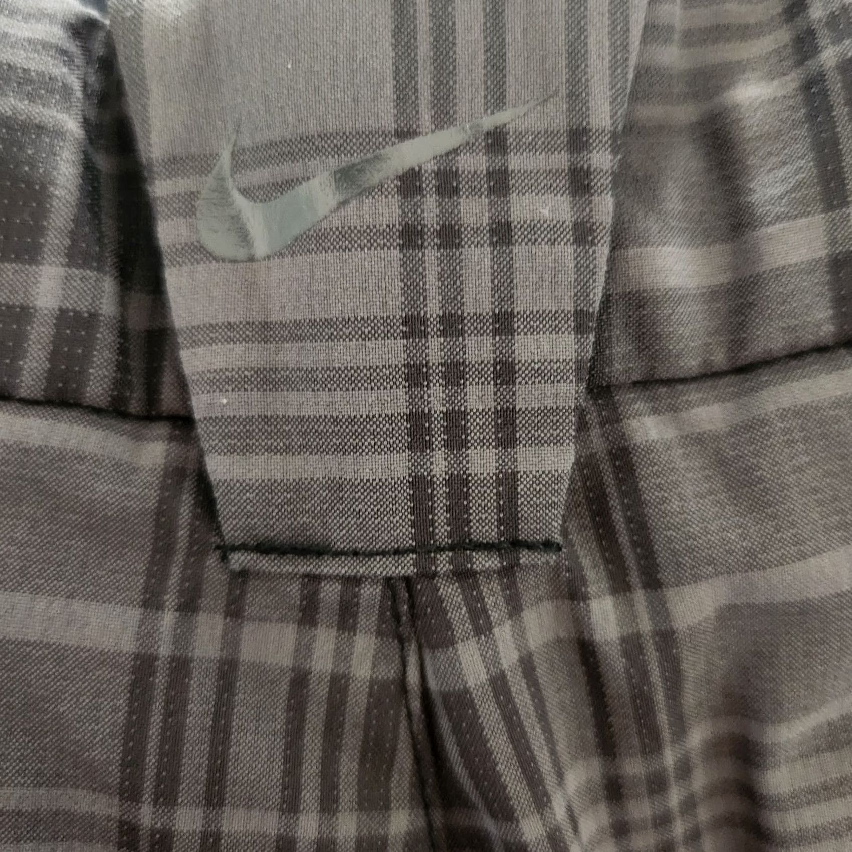 Nike Nike Golf Tour Performance Dri-Fit Mens Golf Shorts Plaid Sz 32 Gray Black Casual Shorts Mens 32 Nike Golf Size US 32 / EU 48 - 4 Thumbnail