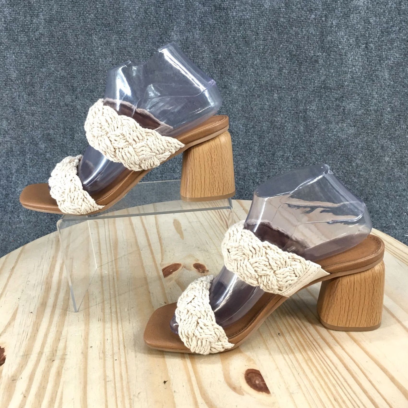 Vintage Universal Thread Sandals White Mule Slide Womens 8 Casual Open Footwear Size US 8 / IT 38 - 2 Thumbnail