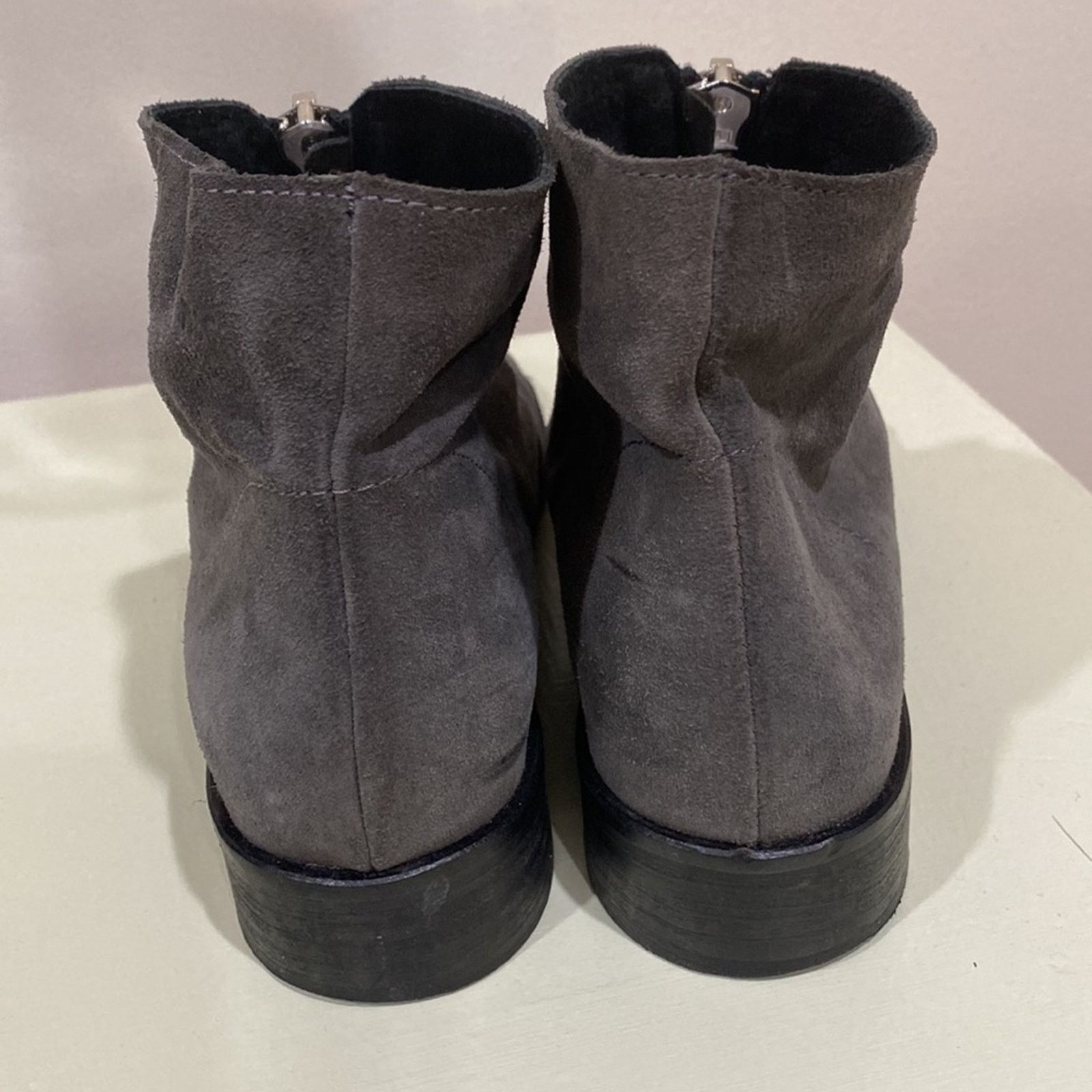 Other Musse & Cloud Gray Suede Ankle Boots Size 39 Made in Spain Size US 9 / IT 39 - 4 Thumbnail