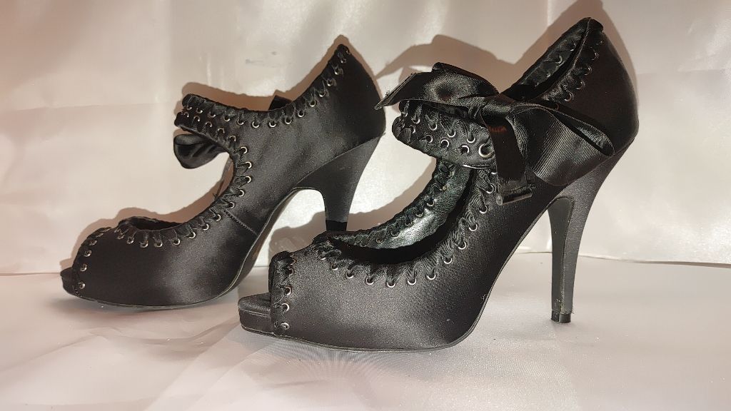 Ted Baker Bakers Geneva Satin Corset Heels Size 8M Size US 8 / IT 38 - 4 Thumbnail