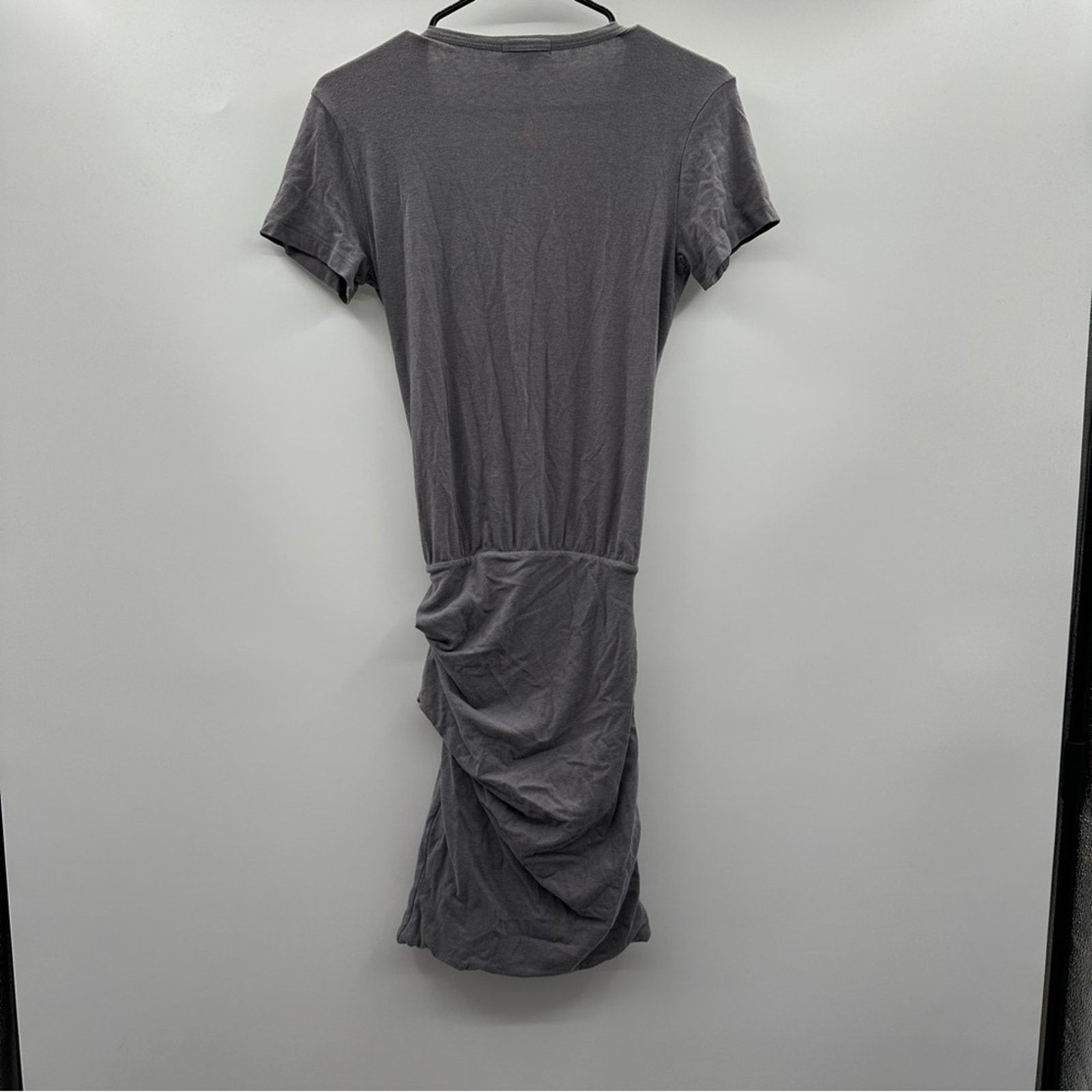 James Perse James Perse Gray Faux Wrap Gathered Mini Dress Size 1 (S) Size S / US 4 / IT 40 - 4 Thumbnail