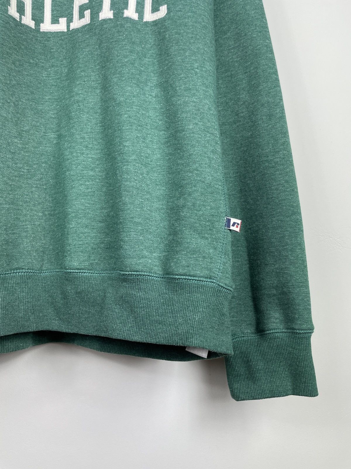Russell Athletic × Vintage Vintage Russell Athletic Sweatshirt Size US L / EU 52-54 / 3 - 4 Thumbnail
