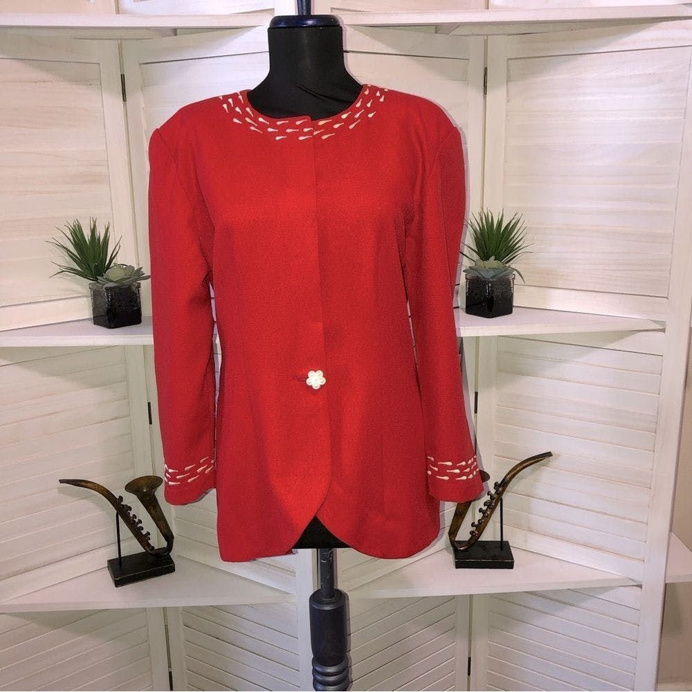 Vintage JoAnn vintage 70s 80s red embroidered blazer sz L Size L / US 10 / IT 46 - 1 Thumbnail