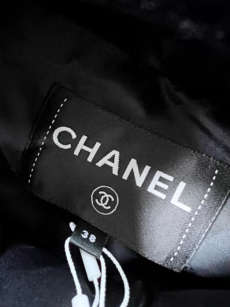 Chanel Chanel Velvet bow down jacket bread suit Size XS / US 0-2 / IT 36-38 - 5 Thumbnail