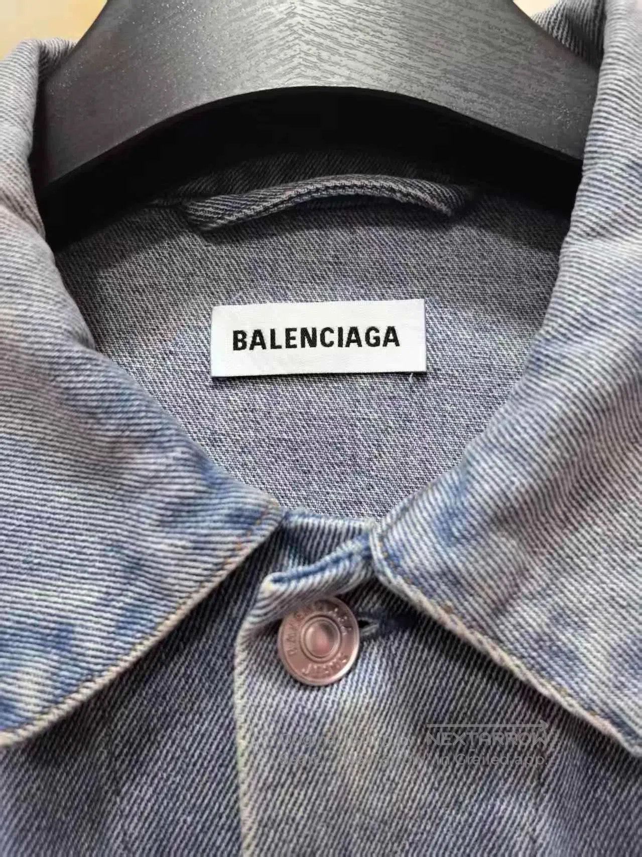 Balenciaga Balenciaga Light Wash Denim Jacket. Size US XS / EU 42 / 0 - 2 Thumbnail