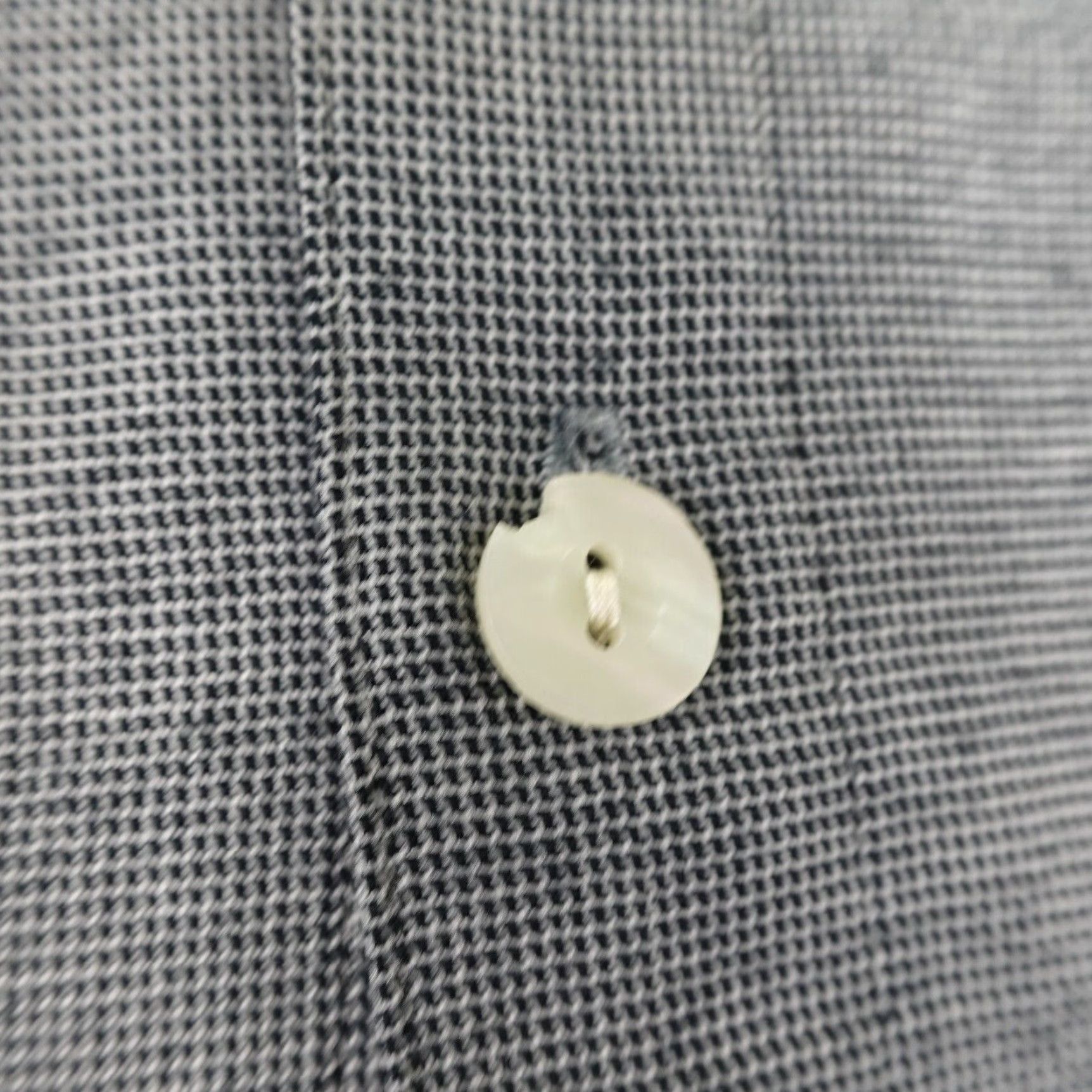 Quiksilver VINTAGE Quiksilver Shirt Mens XL Gray Button Up 90s 80s Beach Surfer Workwear Casual Pattern Solid Size US XL / EU 56 / 4 - 5 Thumbnail