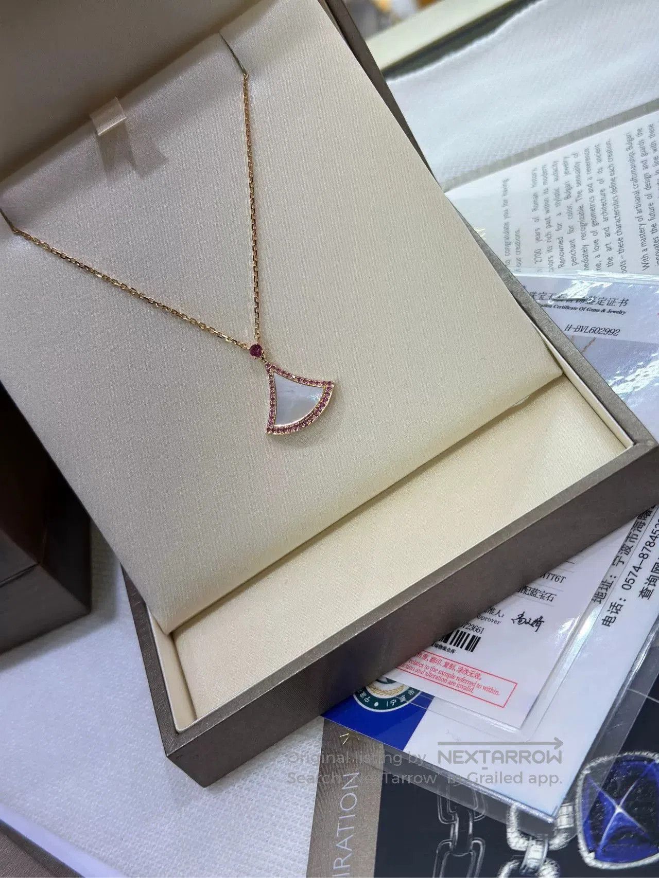 Bvlgari Bvlgari DIVAS’DREAM Rose Gold Large. Size ONE SIZE - 4 Thumbnail