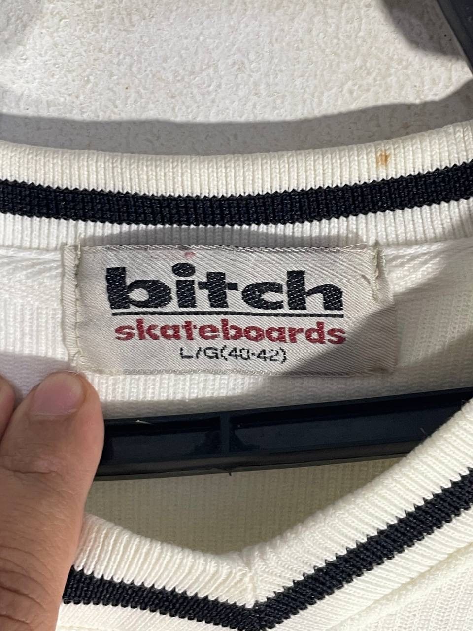 Vintage Vintage bitch skateboard skategang Size US M / EU 48-50 / 2 - 4 Thumbnail