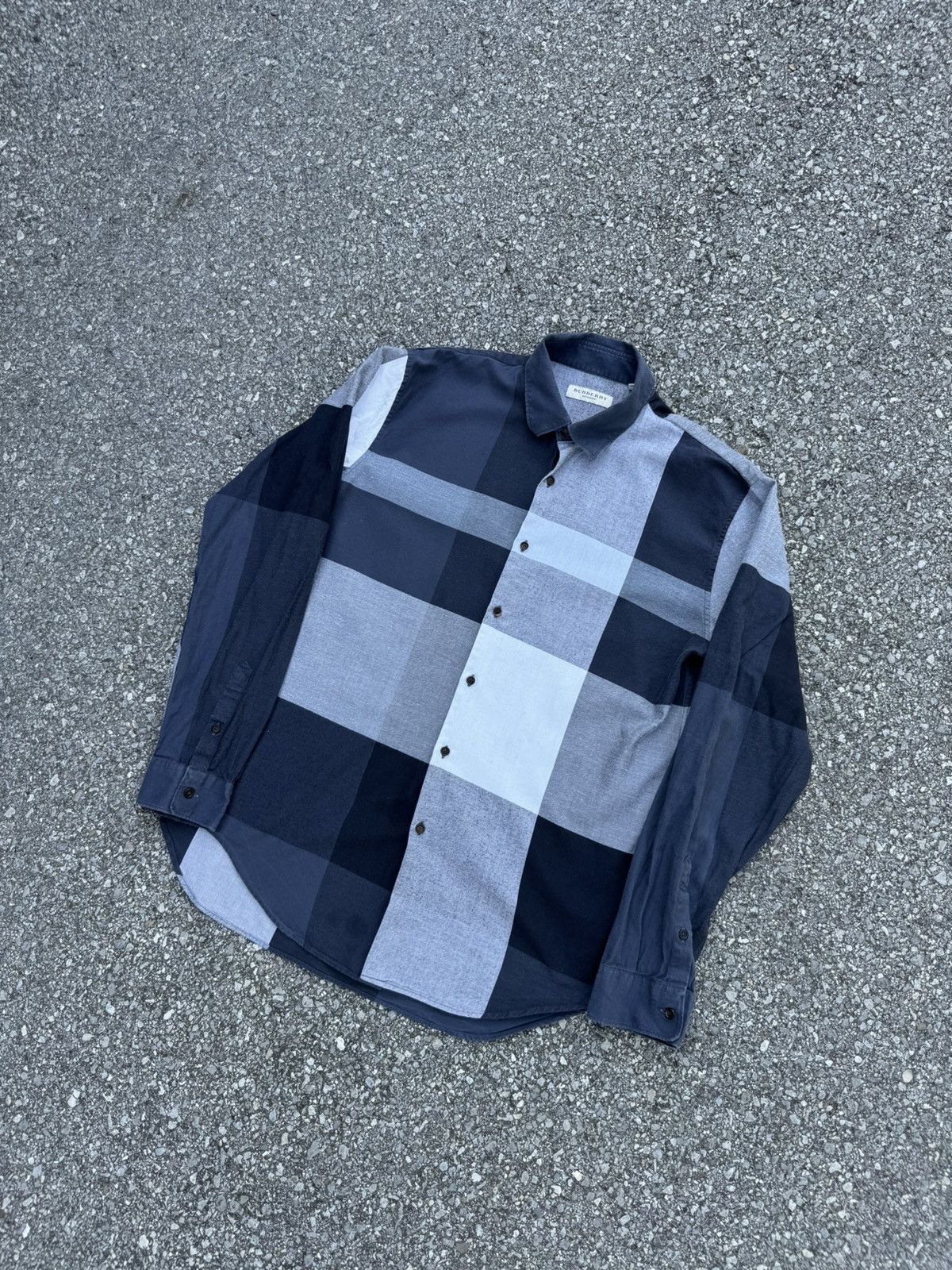 Burberry Burberry vintage shirt nova print logo rap skate luxury Size US L / EU 52-54 / 3 - 2 Thumbnail